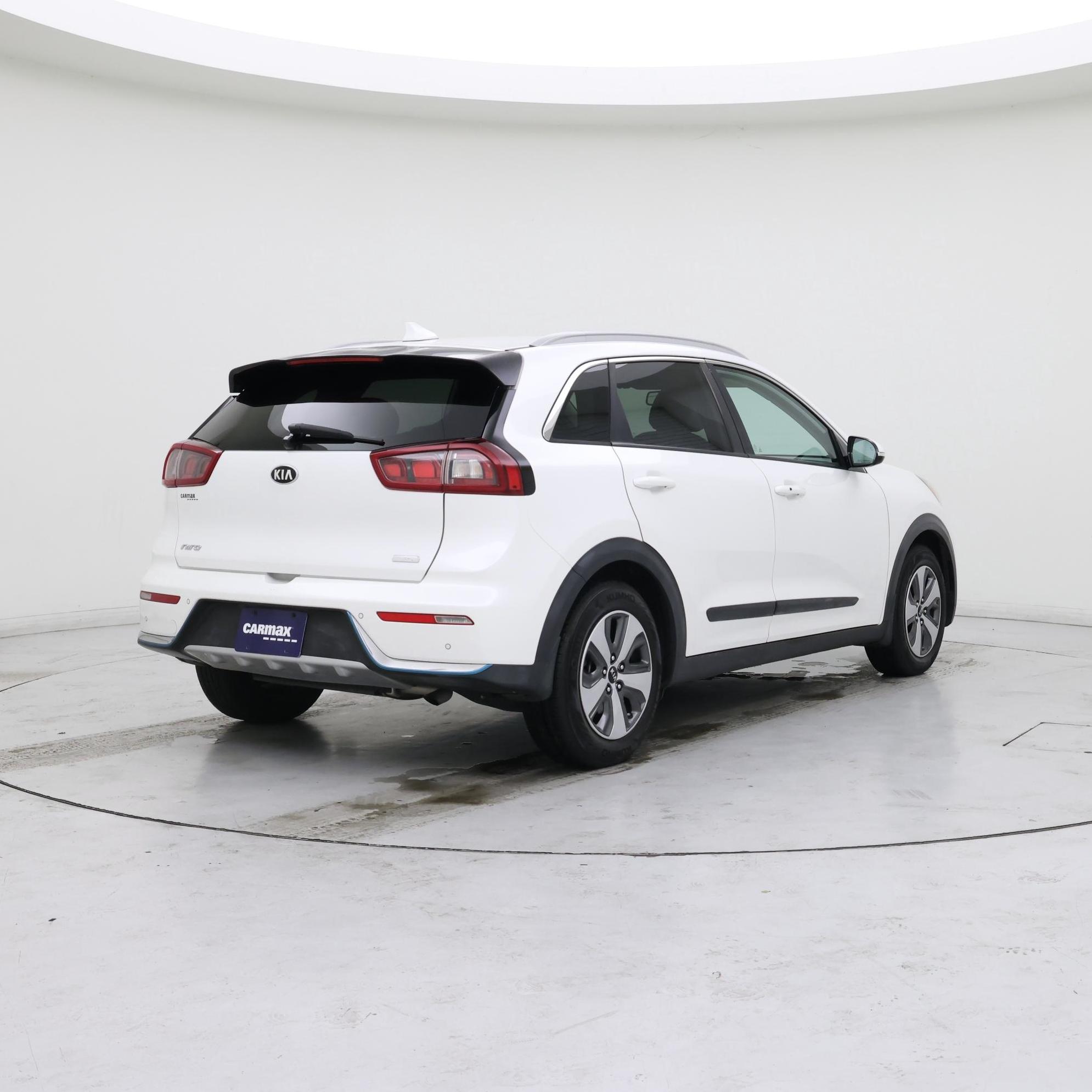 Thumbnail: 2019 Kia Niro - 8