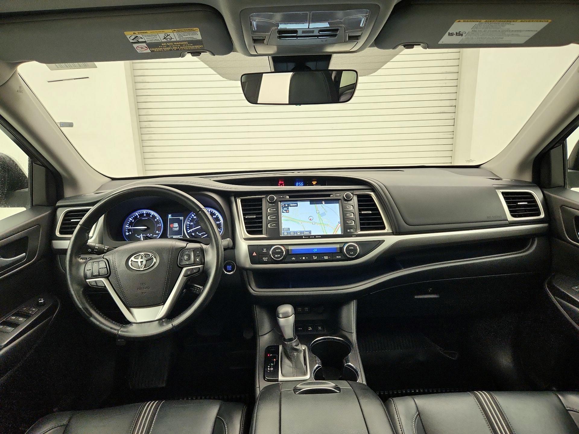 Thumbnail: 2017 Toyota Highlander - 9