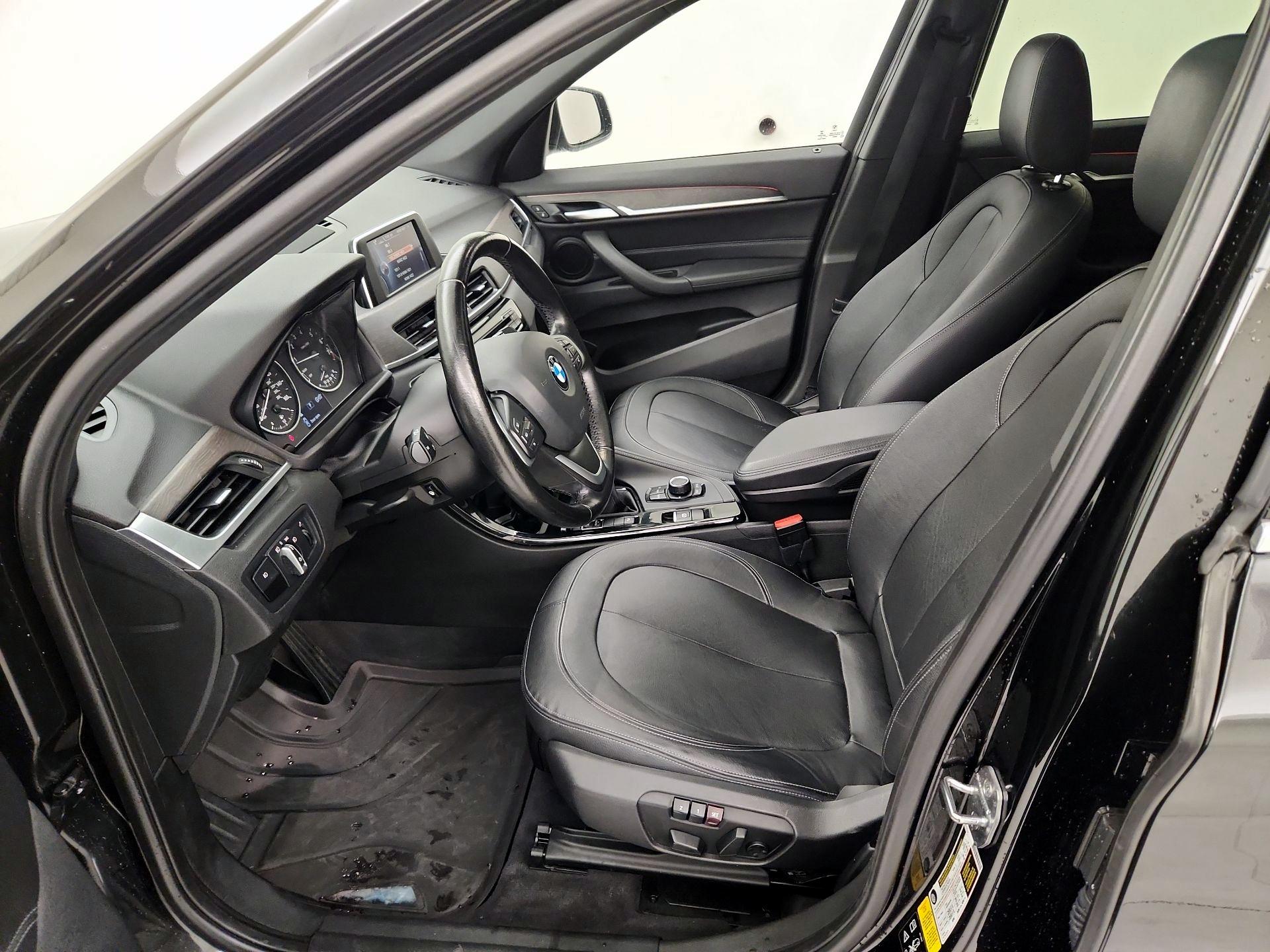 Thumbnail: 2016 BMW X1 - 11