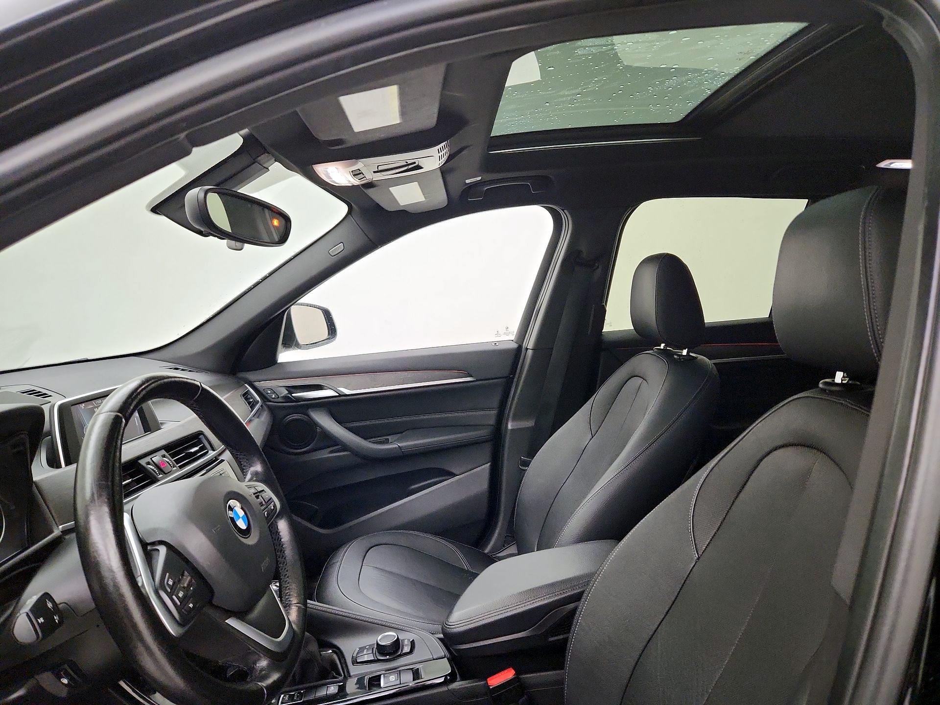 Thumbnail: 2016 BMW X1 - 18
