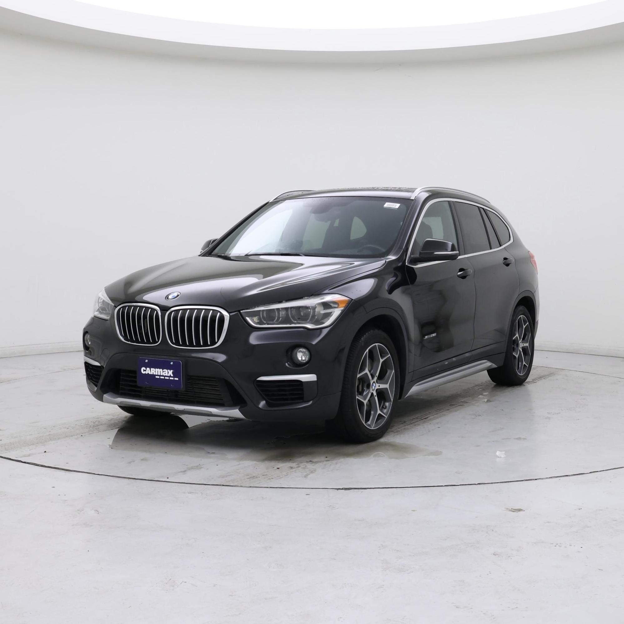 Thumbnail: 2016 BMW X1 - 4
