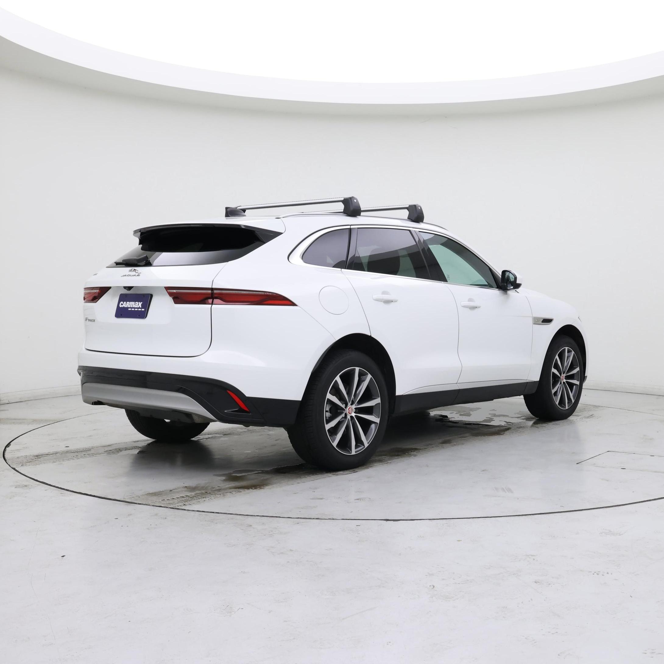Thumbnail: 2023 Jaguar F-Pace - 8