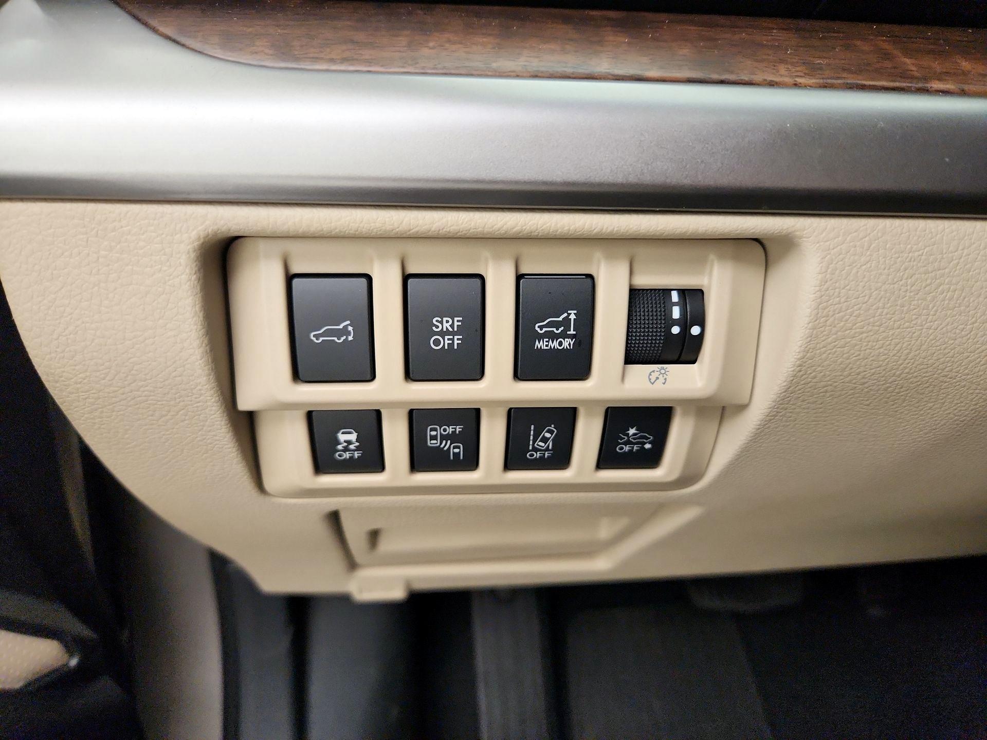 Thumbnail: 2016 Subaru Outback - 13