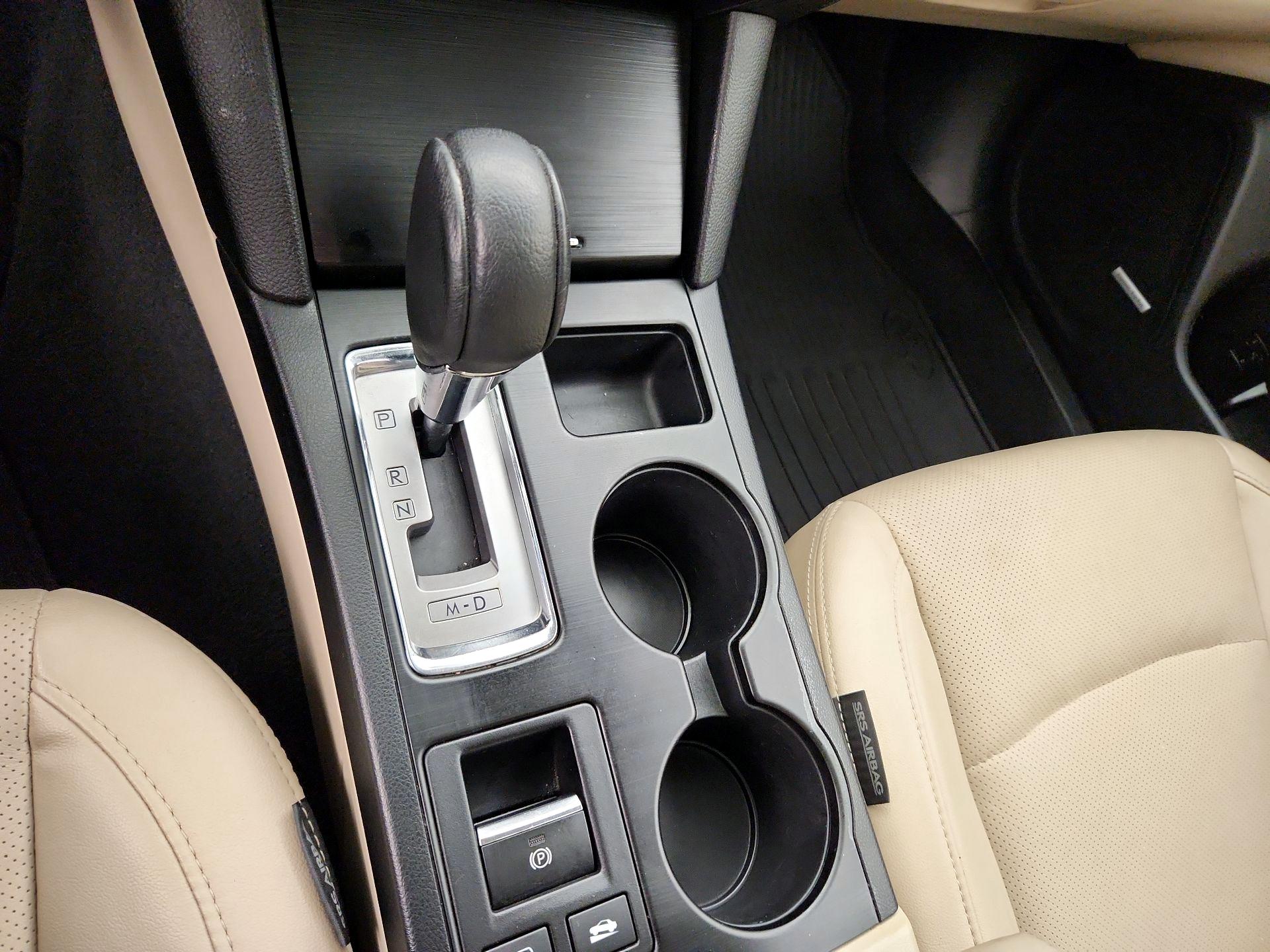Thumbnail: 2016 Subaru Outback - 18