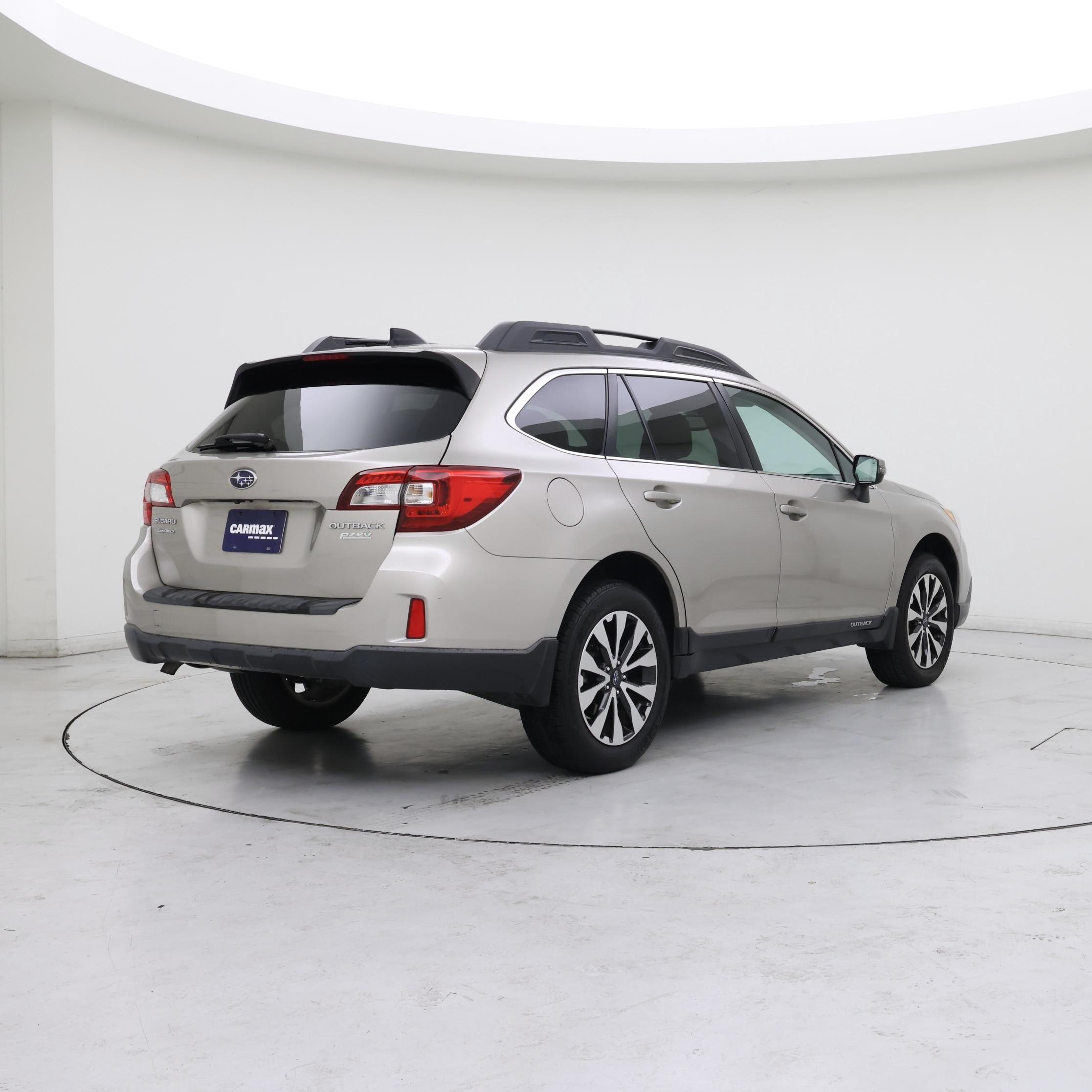 Thumbnail: 2016 Subaru Outback - 8