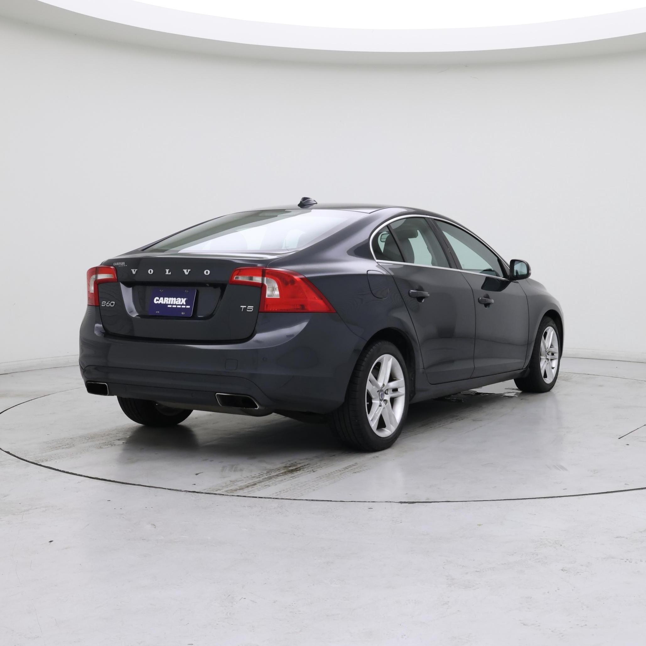 Thumbnail: 2015 Volvo S60 - 8