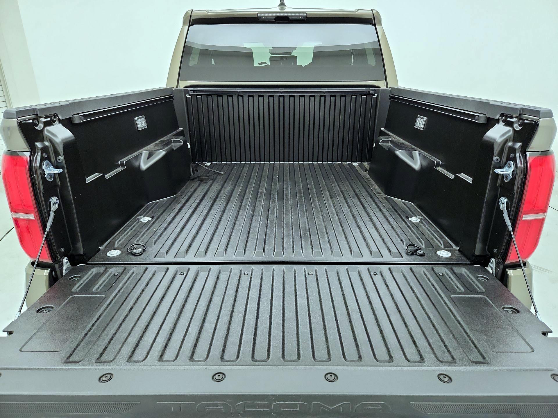 Thumbnail: 2025 Toyota Tacoma - 20