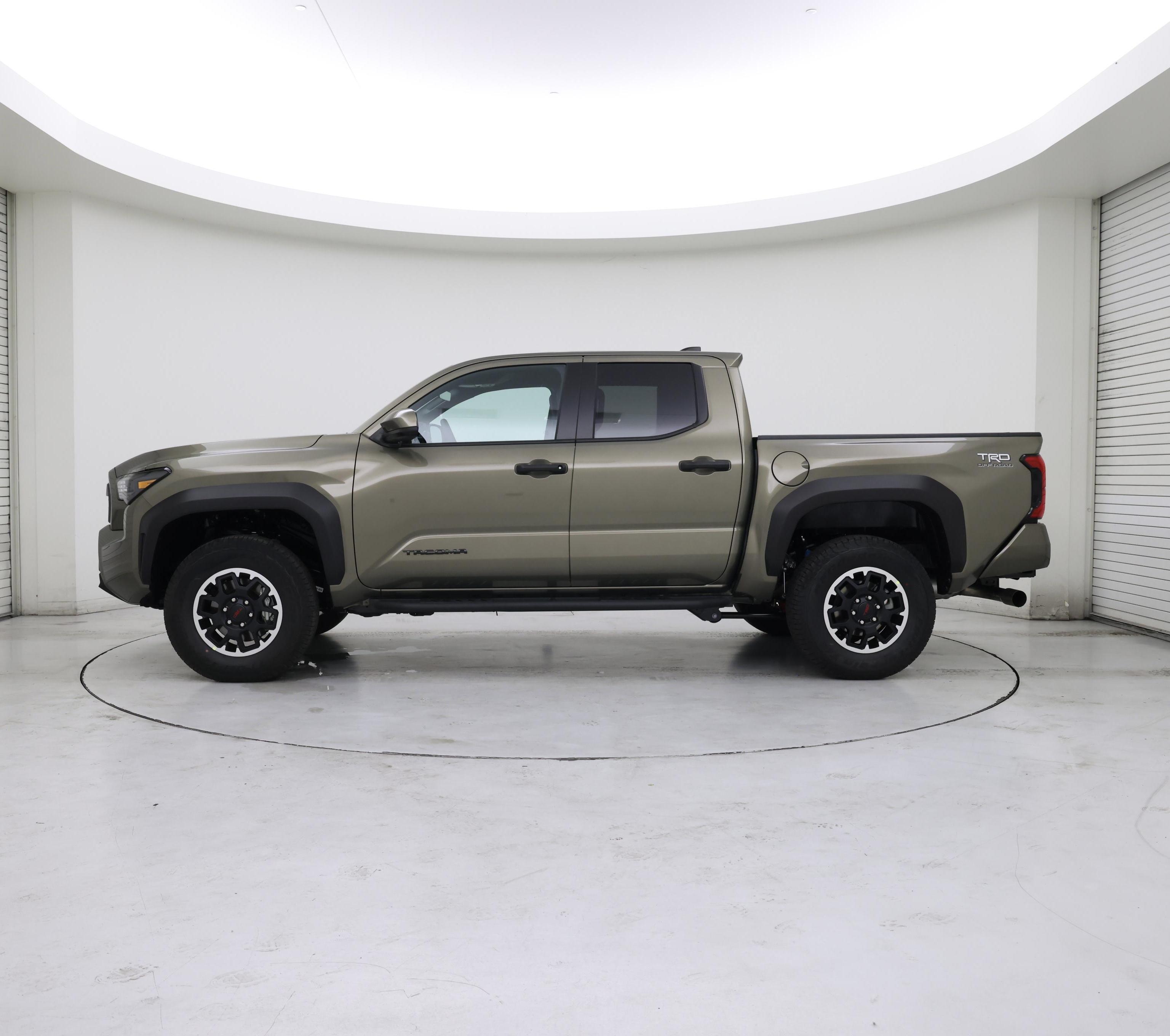 Thumbnail: 2025 Toyota Tacoma - 3