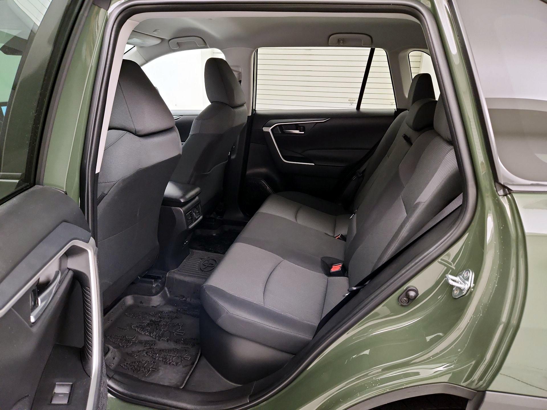 Thumbnail: 2024 Toyota RAV4 - 19