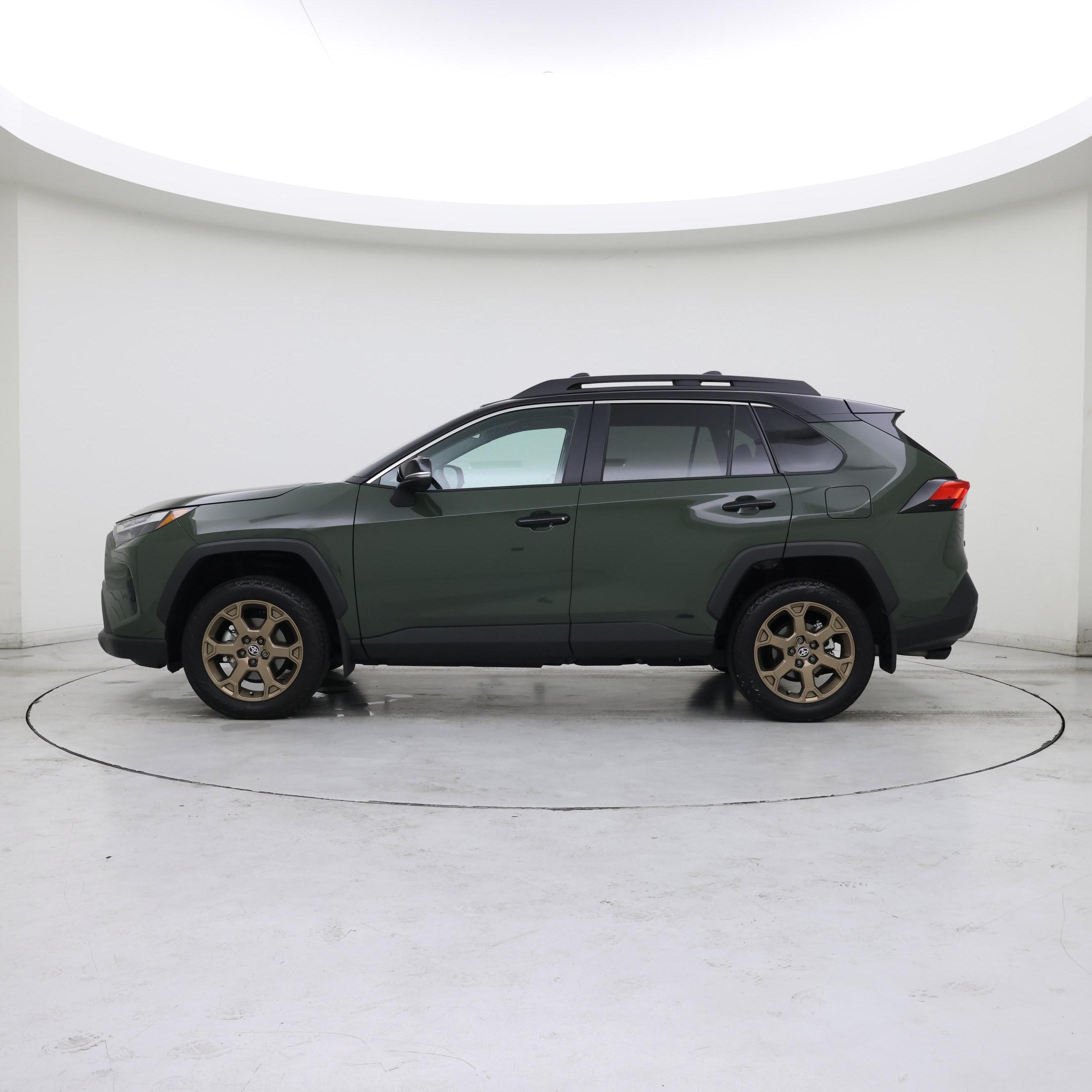 Thumbnail: 2024 Toyota RAV4 - 3