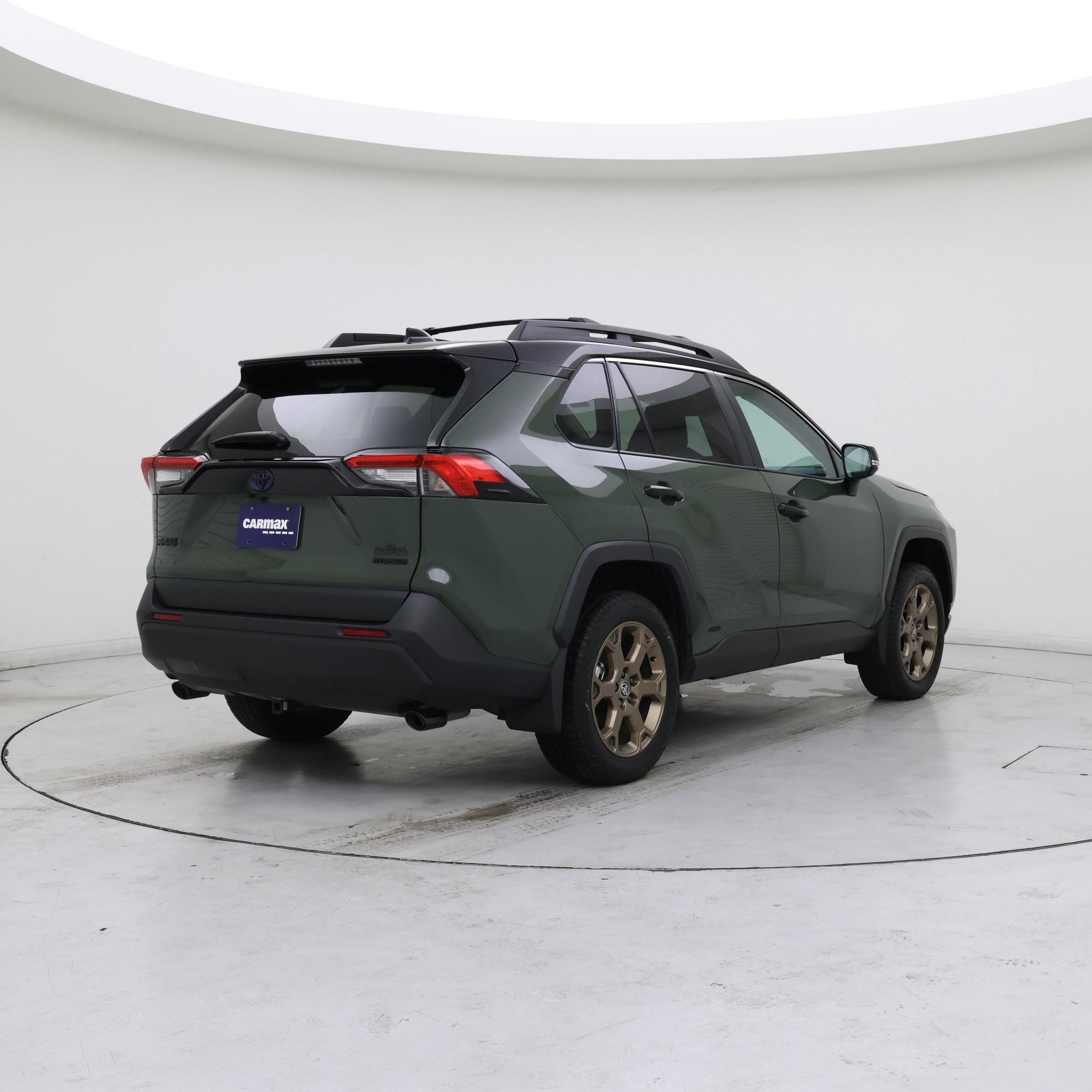 Thumbnail: 2024 Toyota RAV4 - 8