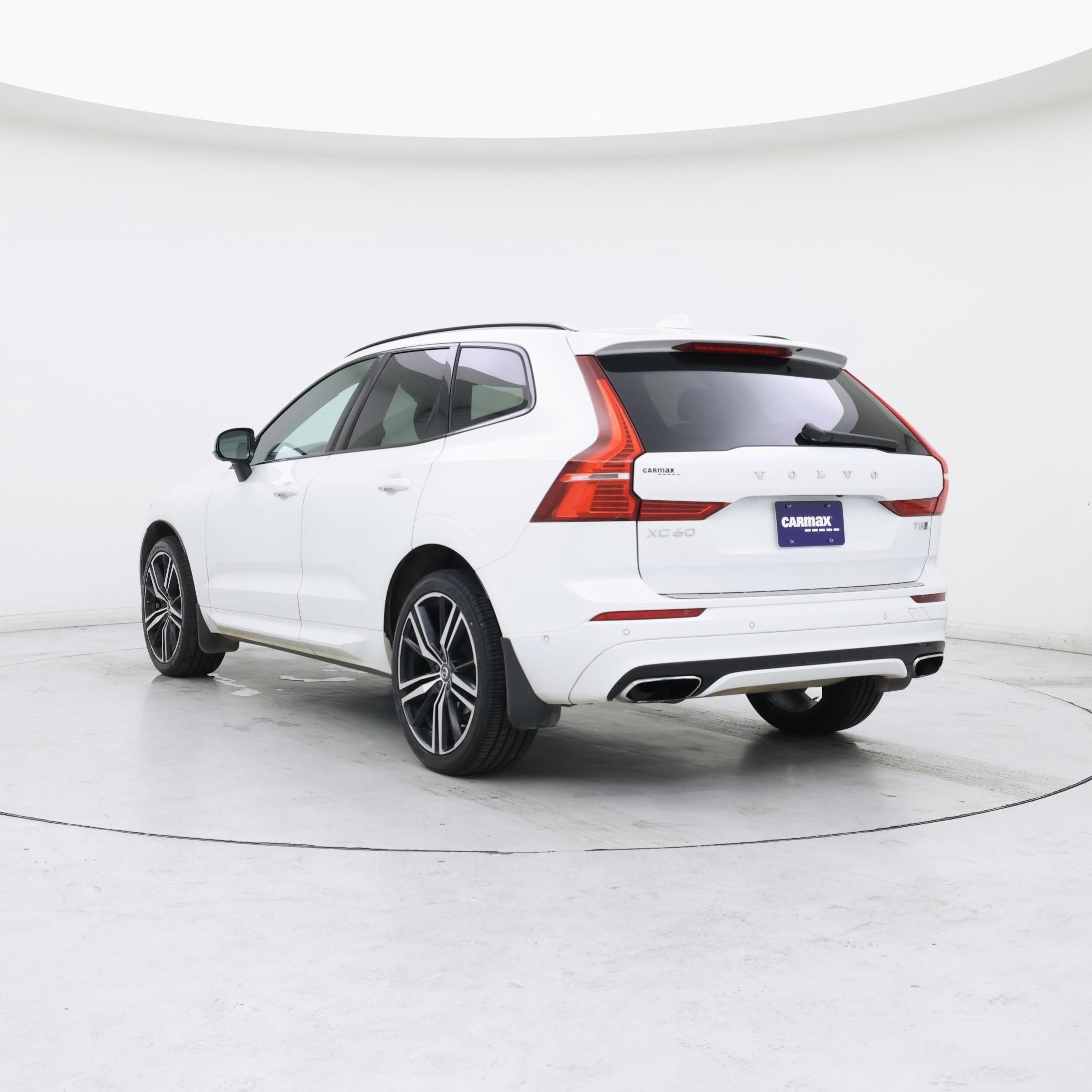 Thumbnail: 2021 Volvo XC60 - 2