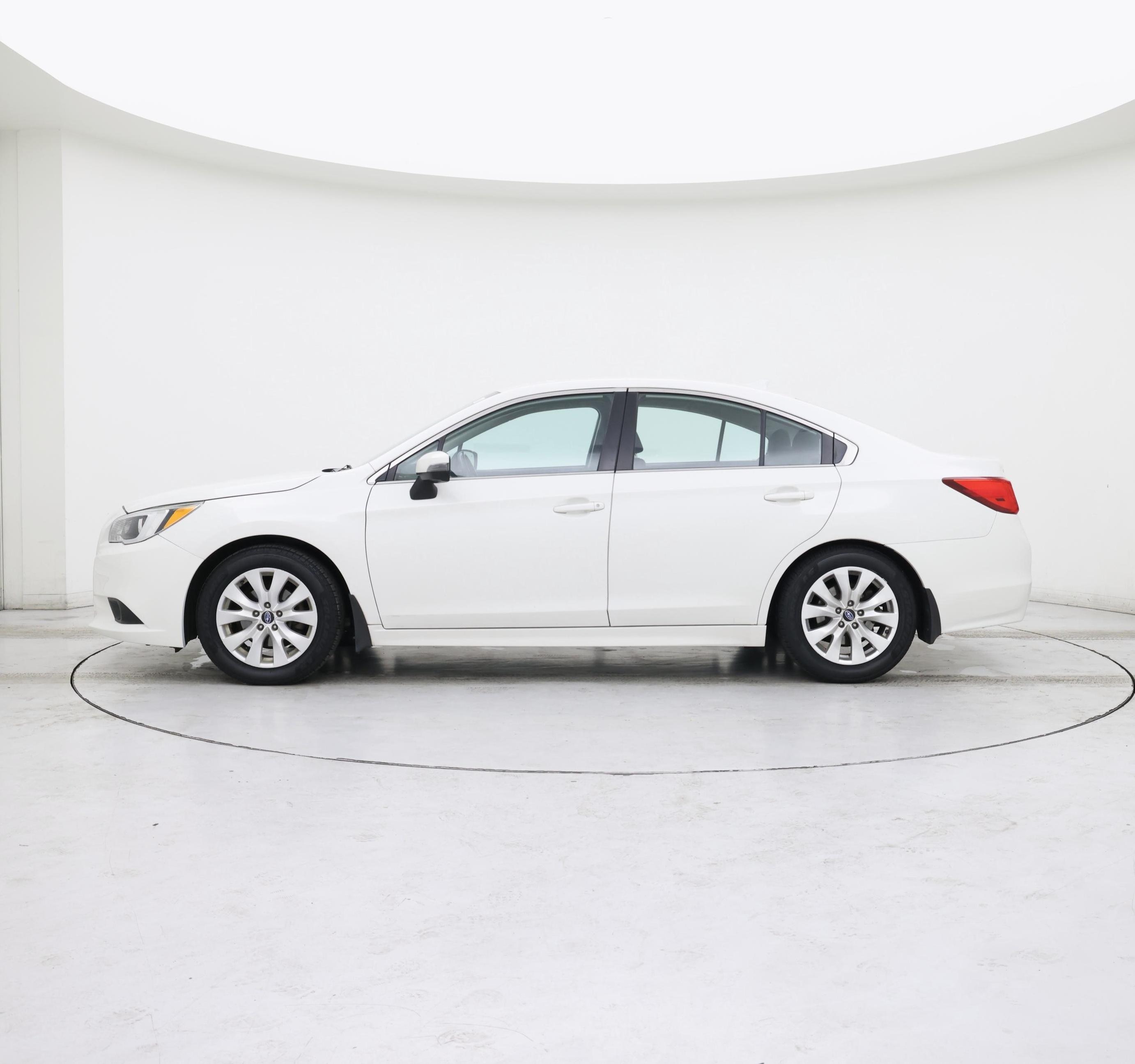 Thumbnail: 2016 Subaru Legacy - 3