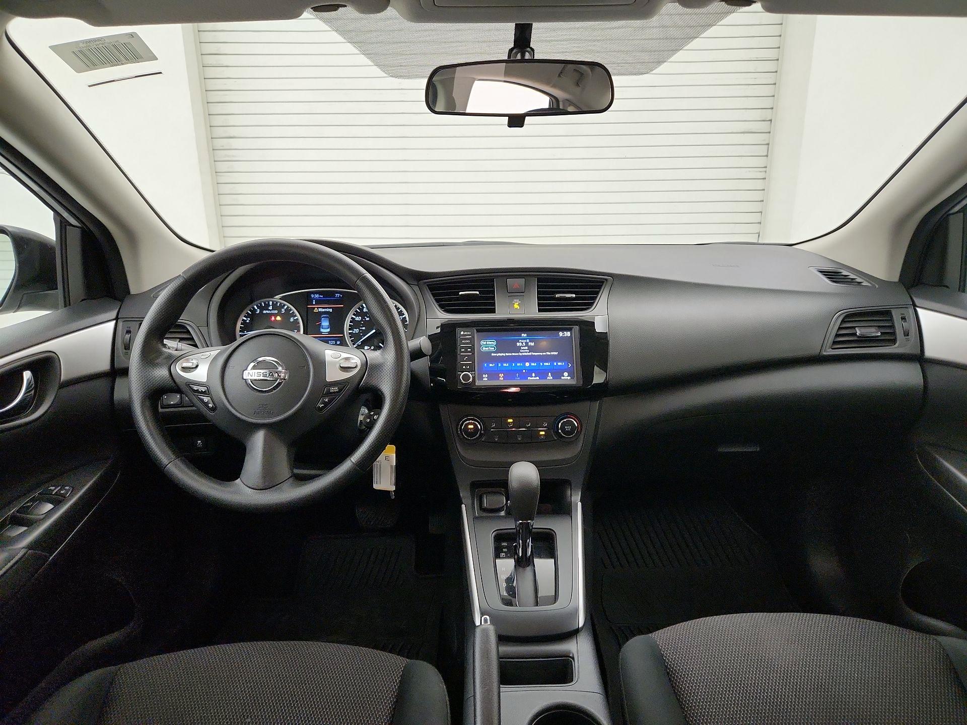Thumbnail: 2019 Nissan Sentra - 9