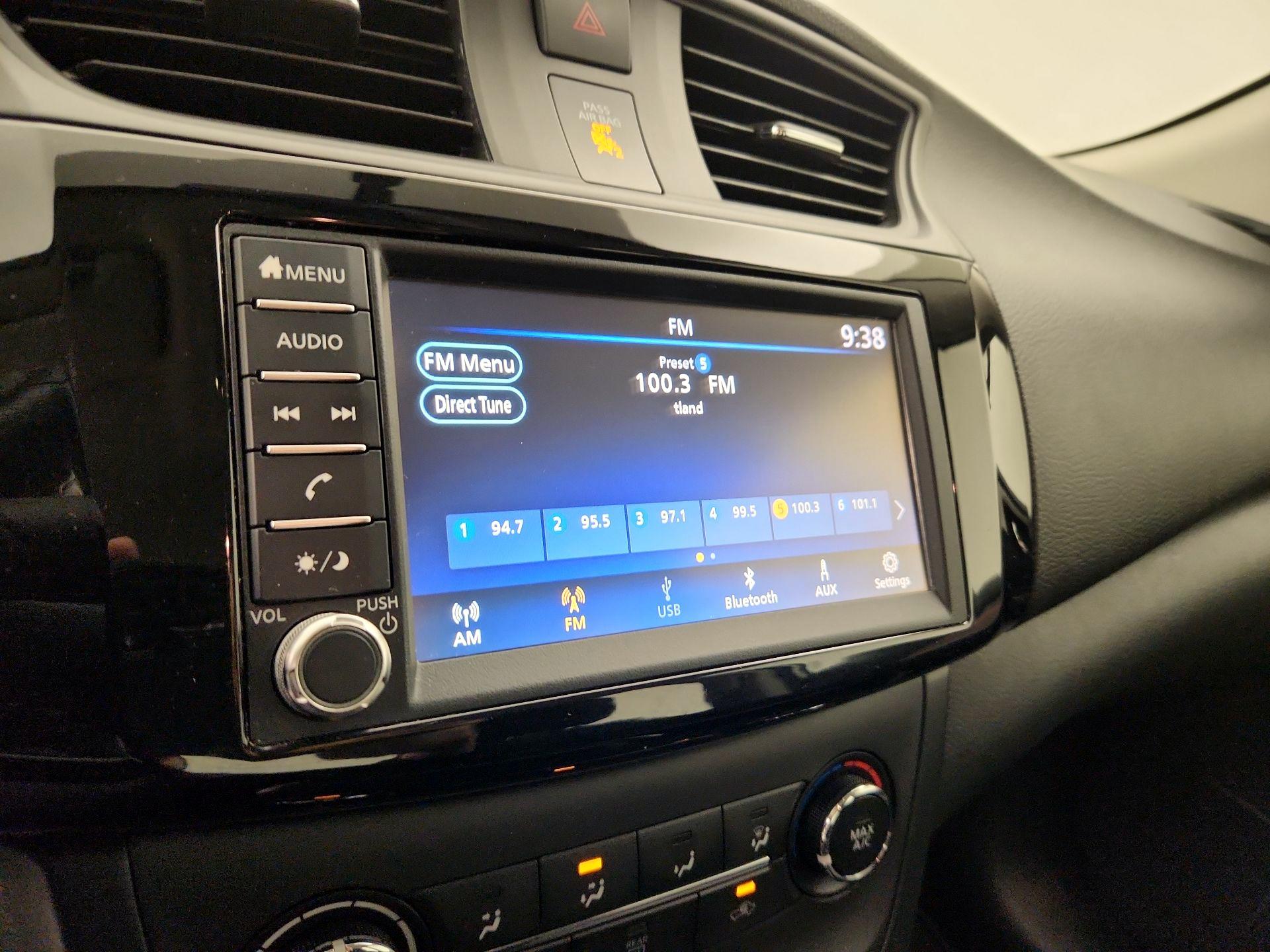 Thumbnail: 2019 Nissan Sentra - 15