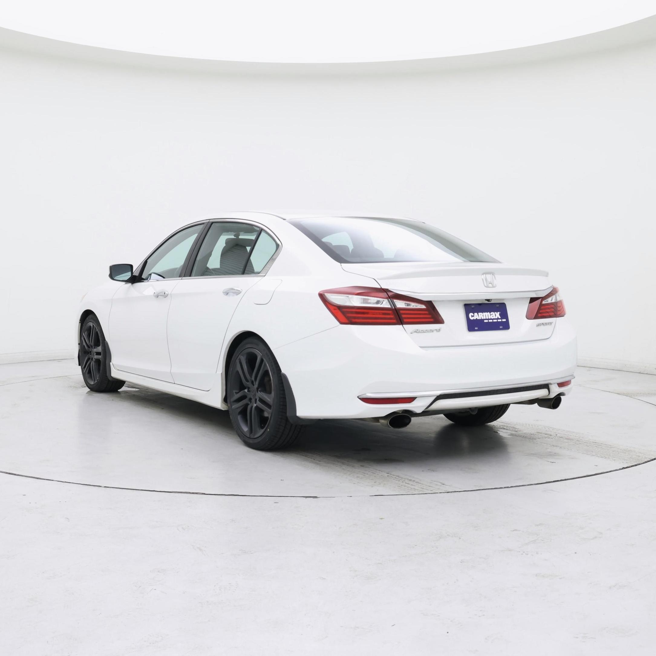 Thumbnail: 2016 Honda Accord - 2