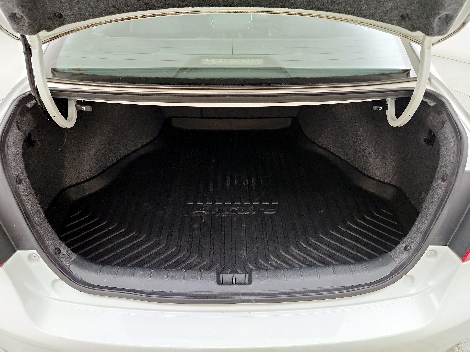 Thumbnail: 2016 Honda Accord - 20
