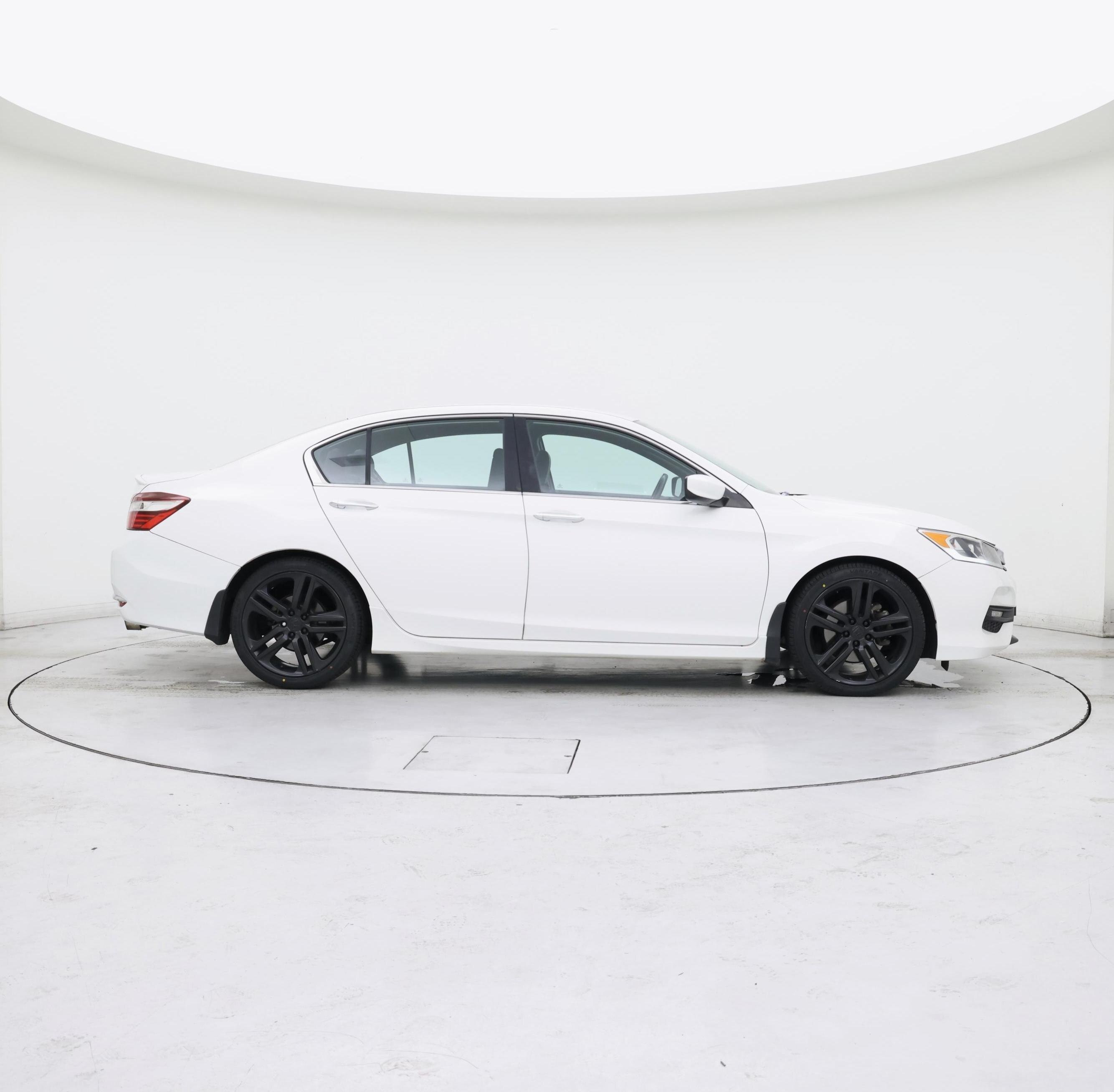 Thumbnail: 2016 Honda Accord - 7