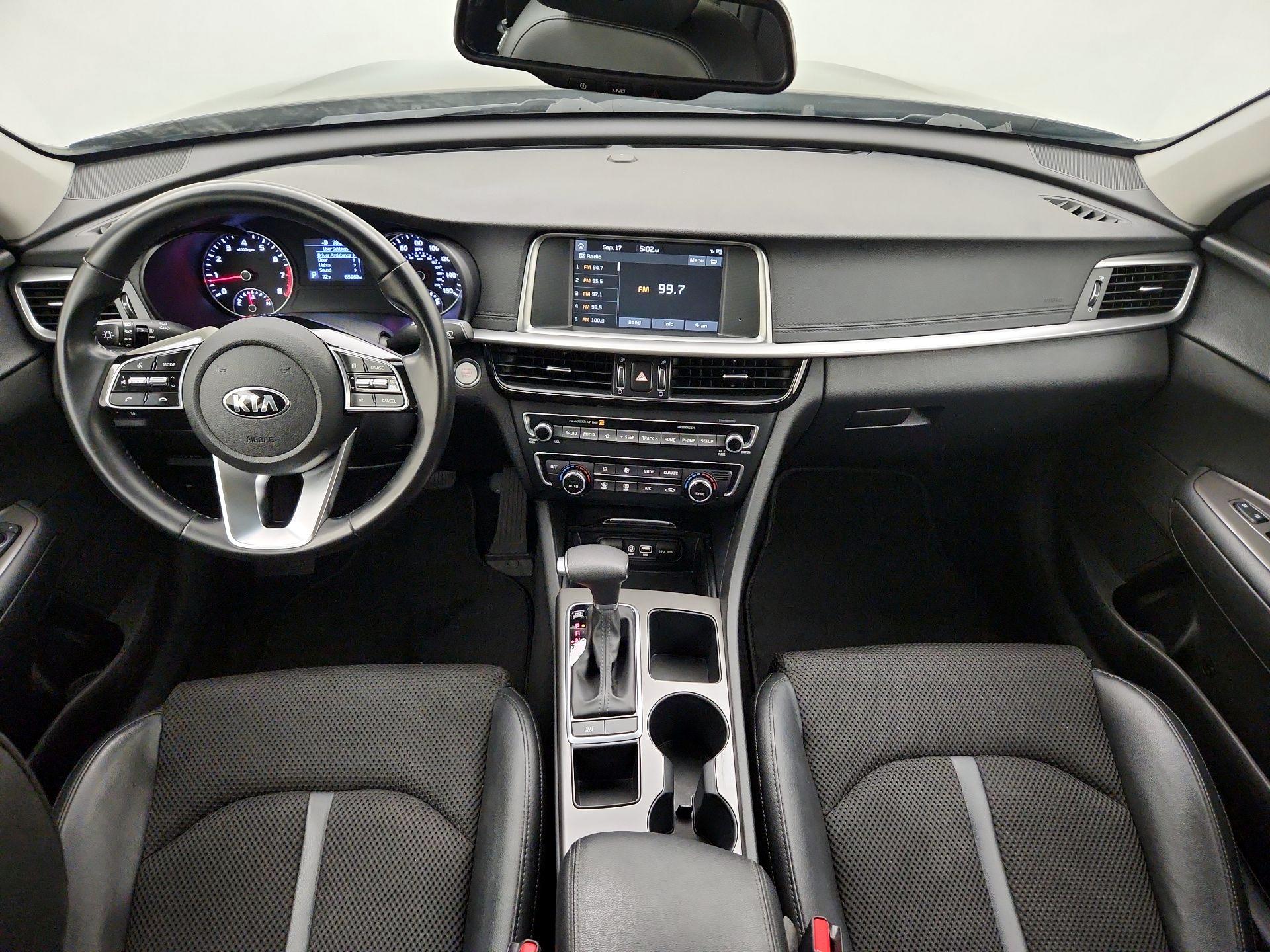 Thumbnail: 2019 Kia Optima - 9