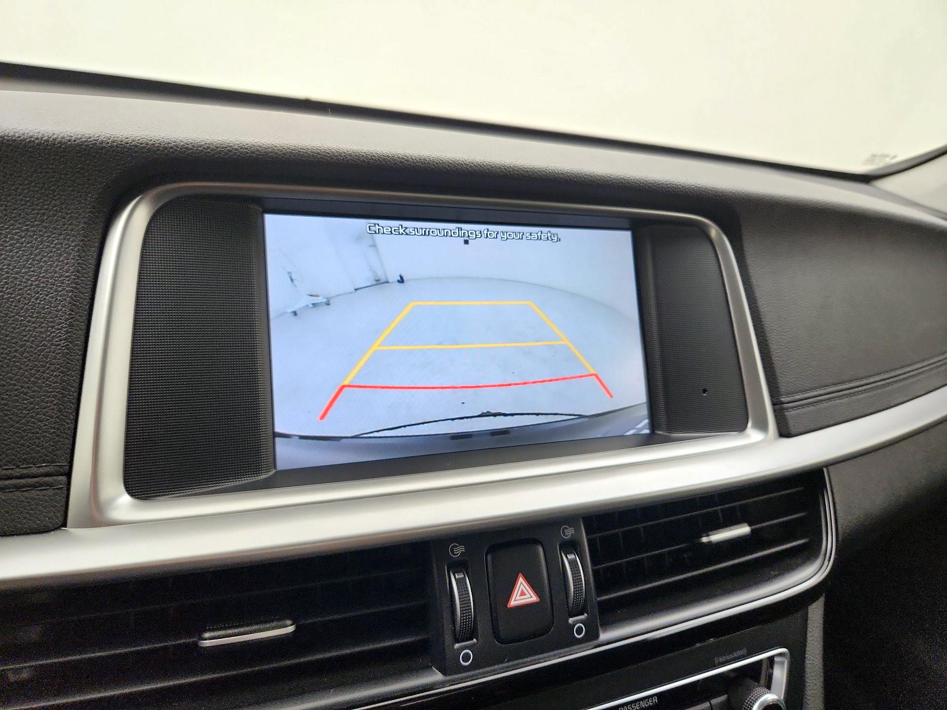 Thumbnail: 2019 Kia Optima - 14