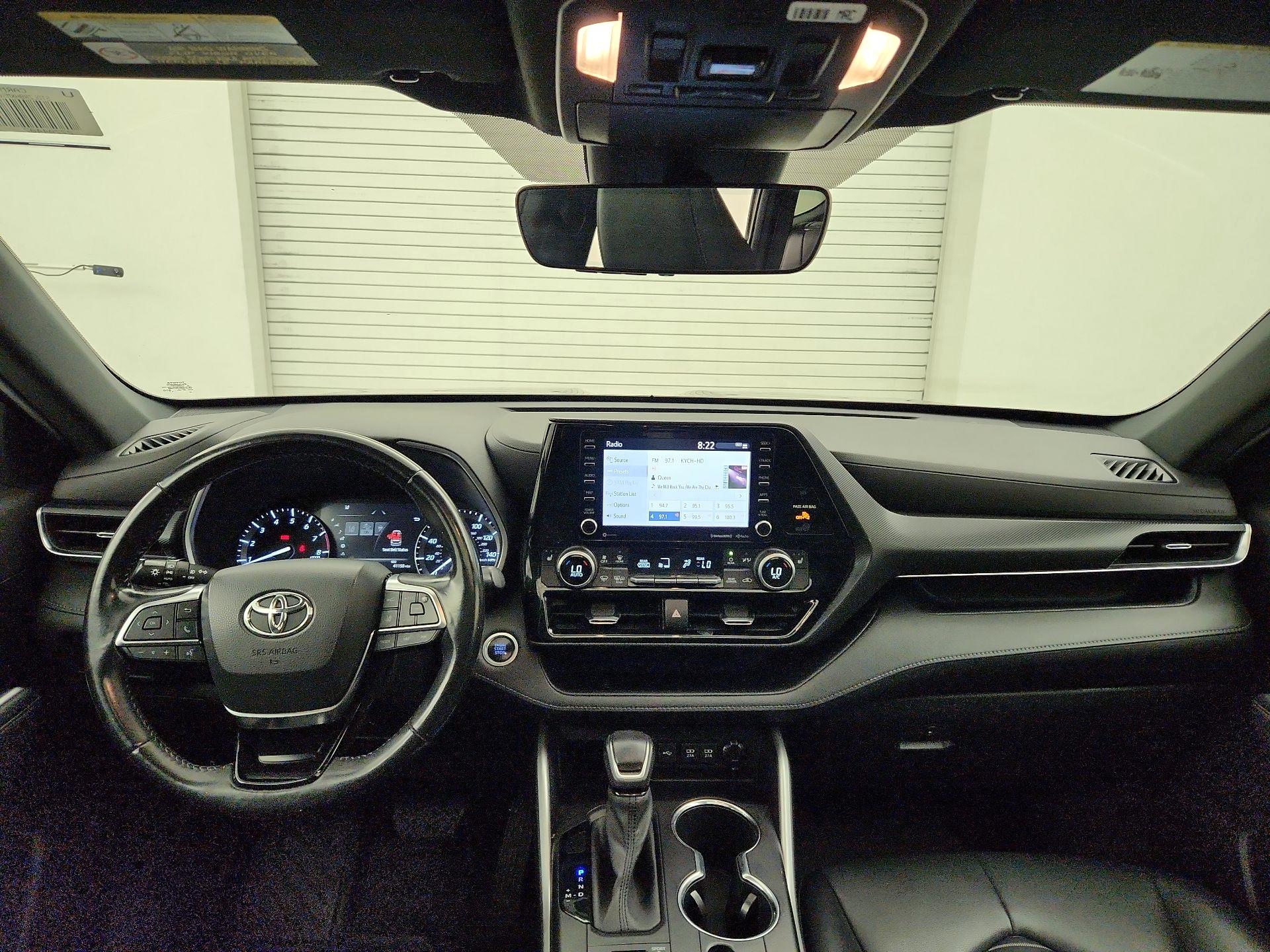 Thumbnail: 2021 Toyota Highlander - 9