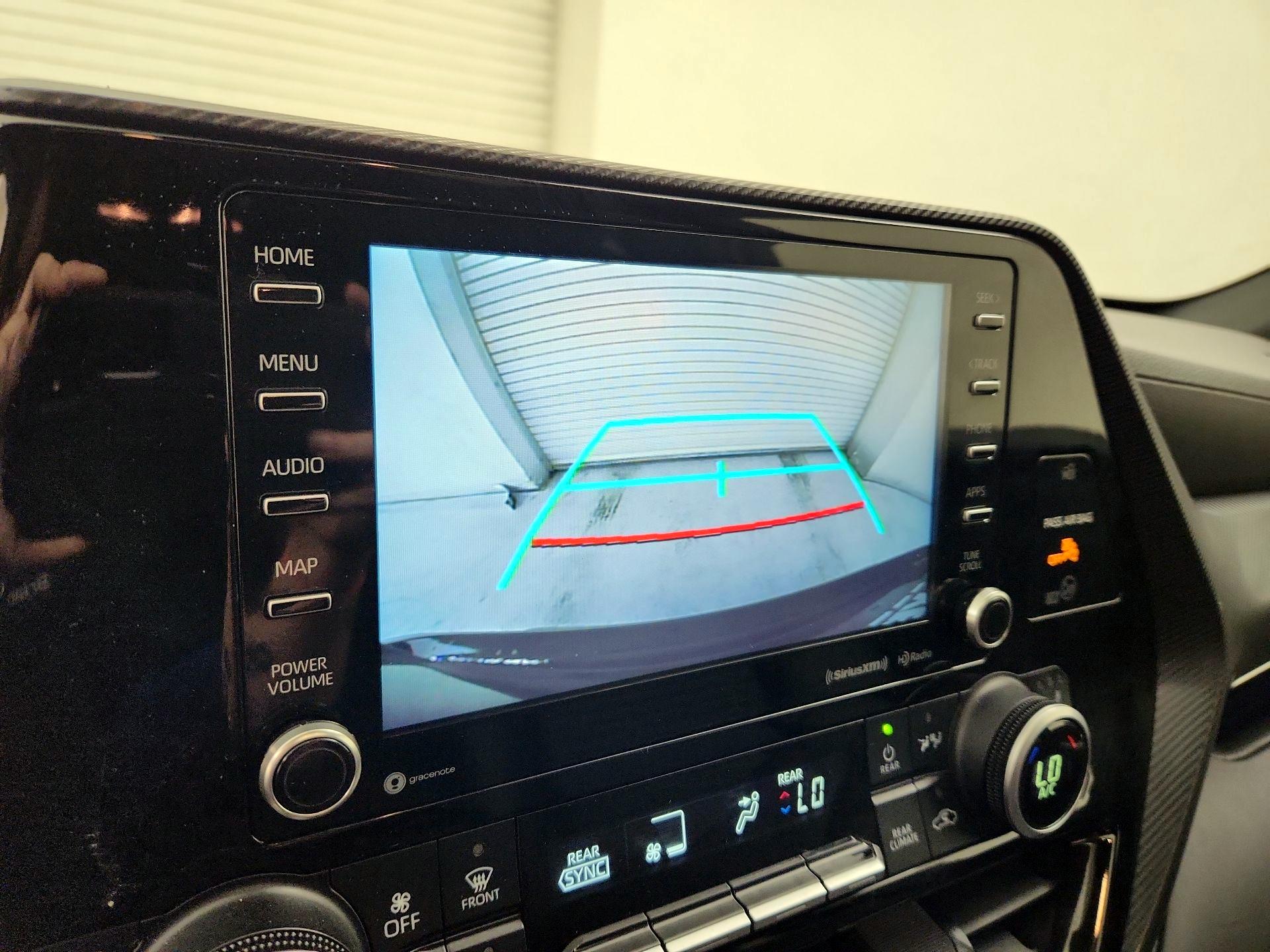 Thumbnail: 2021 Toyota Highlander - 14