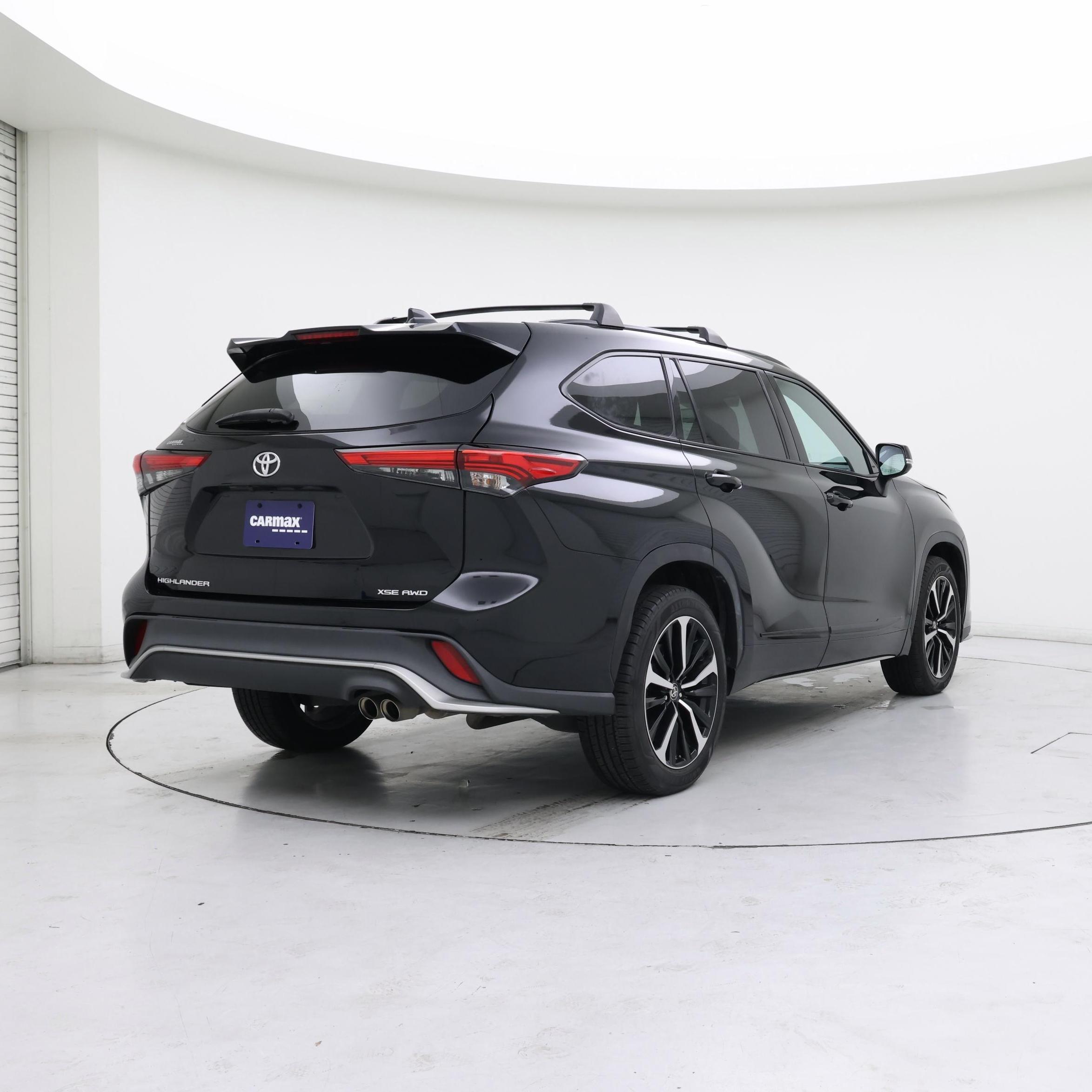 Thumbnail: 2021 Toyota Highlander - 8