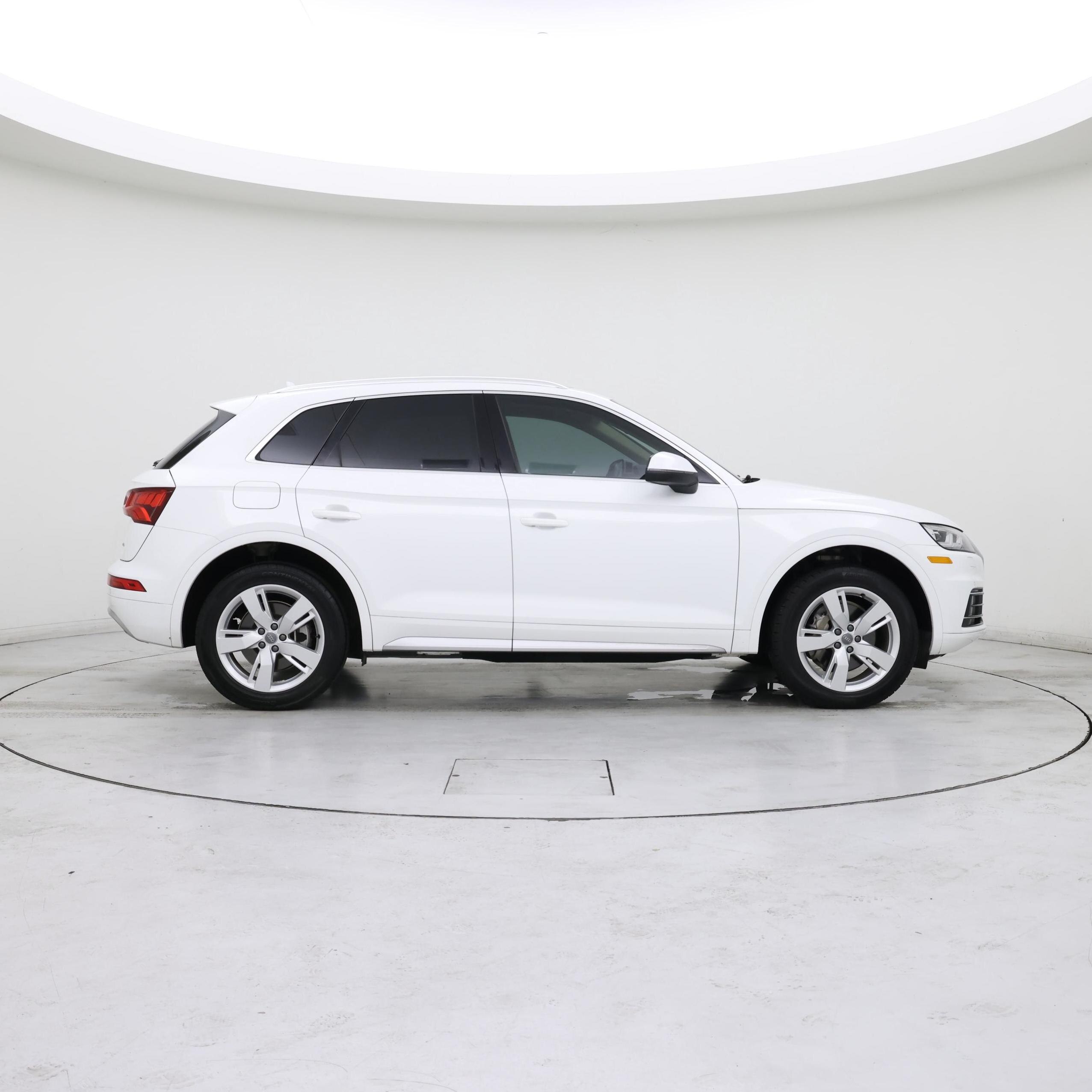 Thumbnail: 2019 Audi Q5 - 7