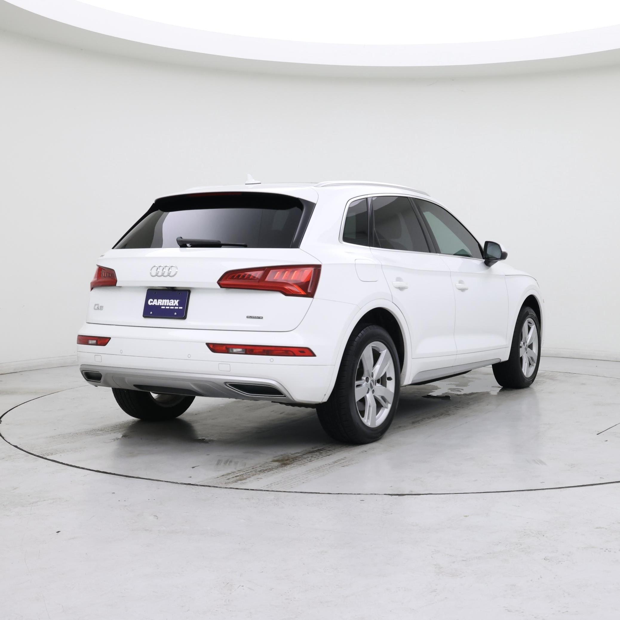 Thumbnail: 2019 Audi Q5 - 8