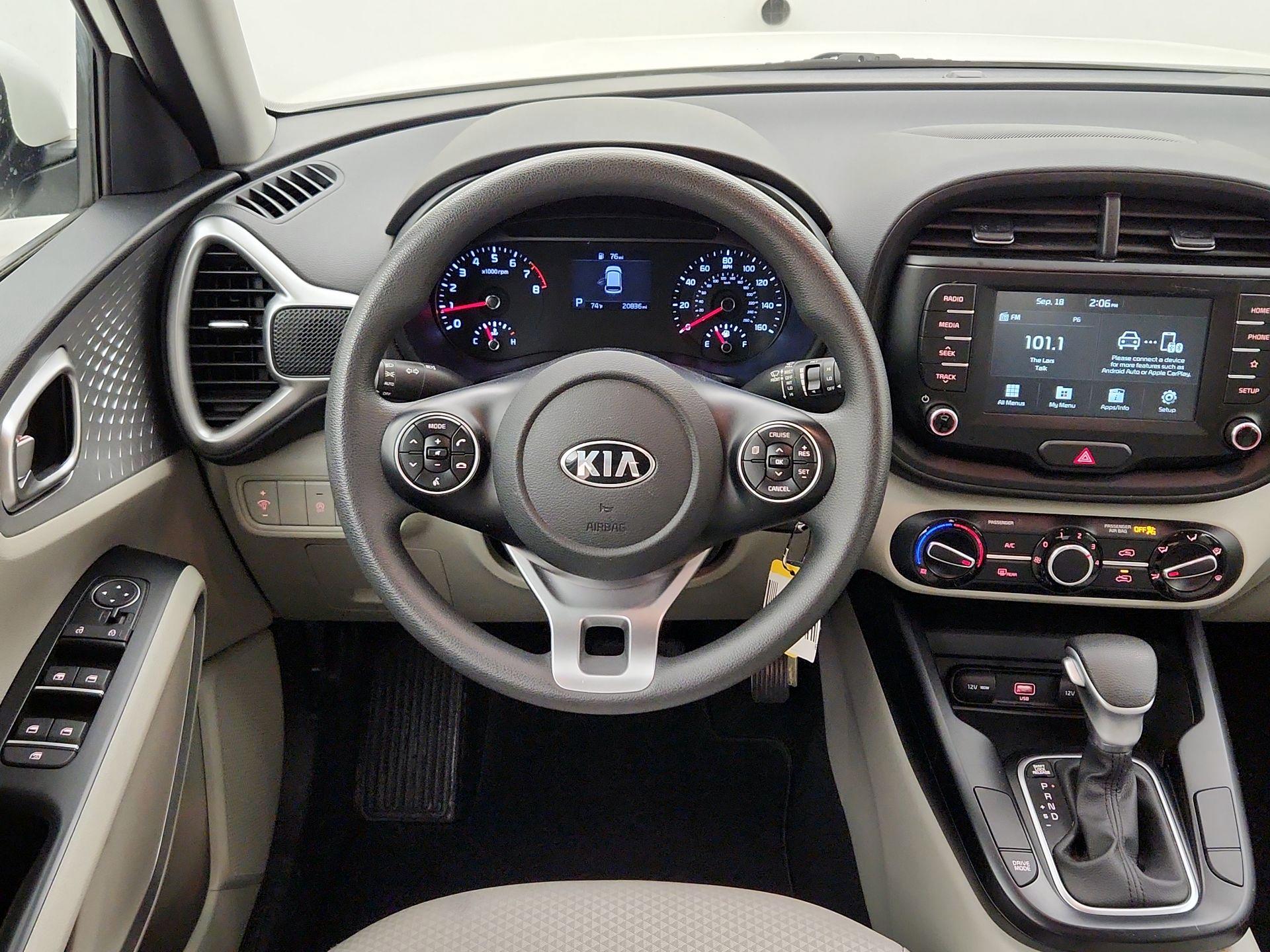 Thumbnail: 2021 Kia Soul - 10