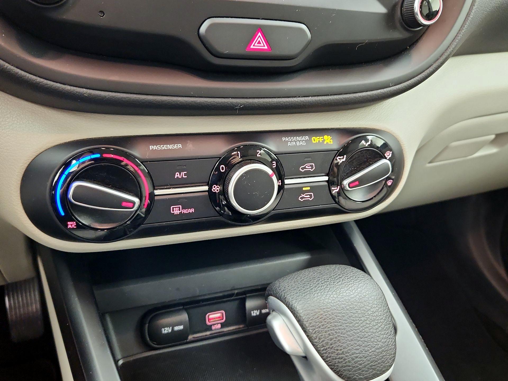 Thumbnail: 2021 Kia Soul - 16