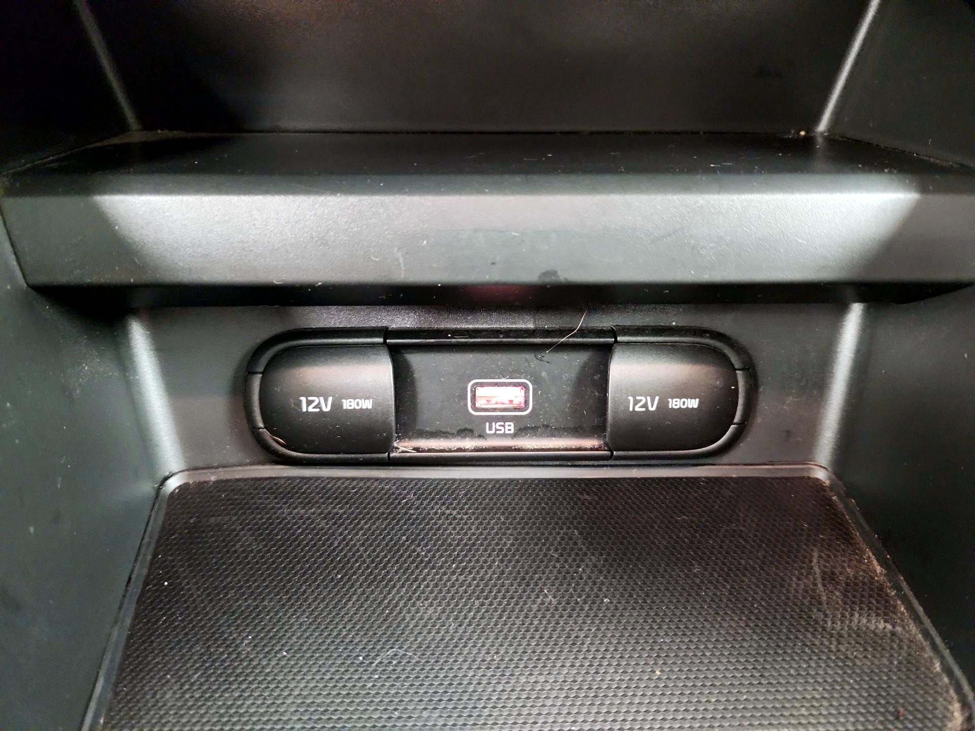 Thumbnail: 2021 Kia Soul - 18