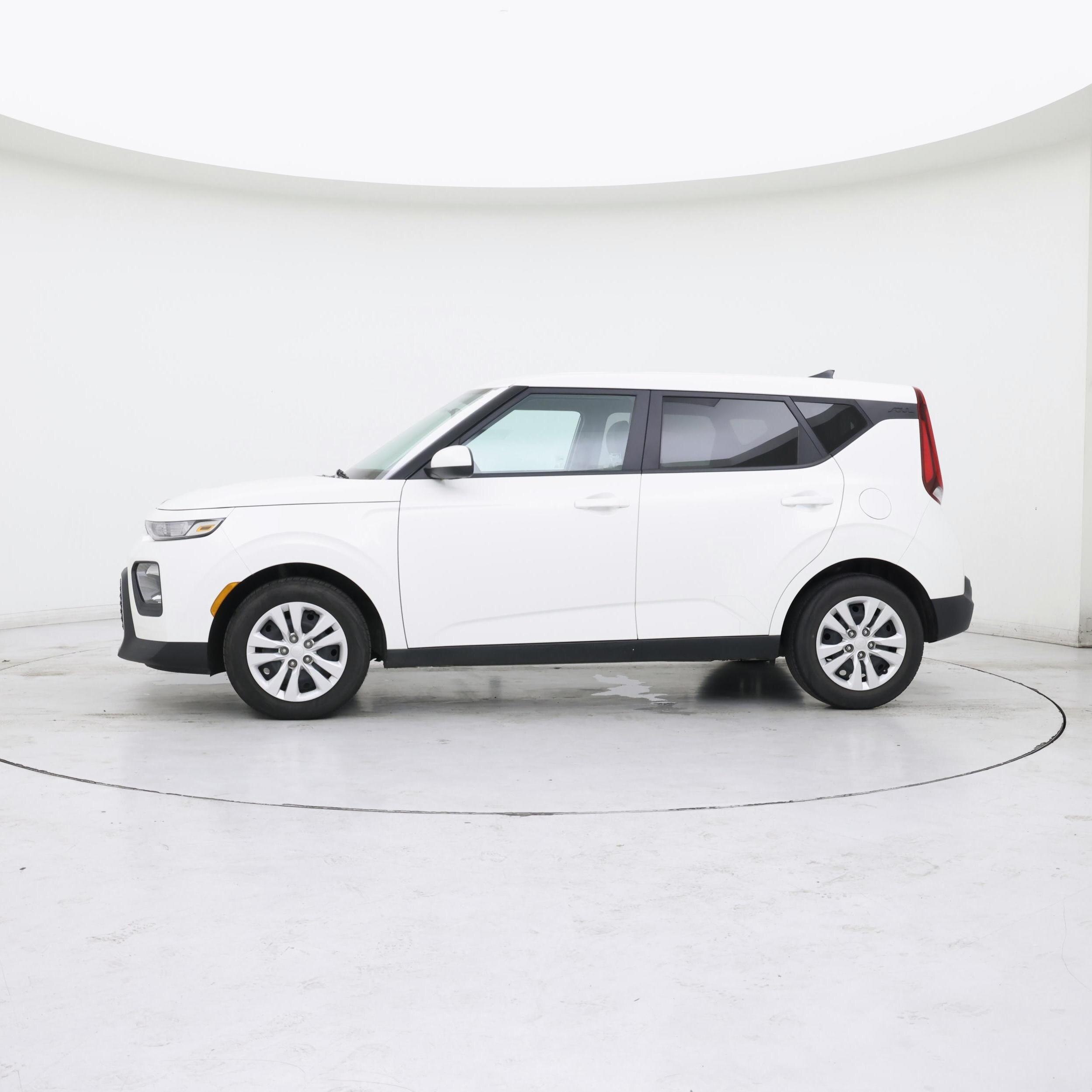 Thumbnail: 2021 Kia Soul - 3