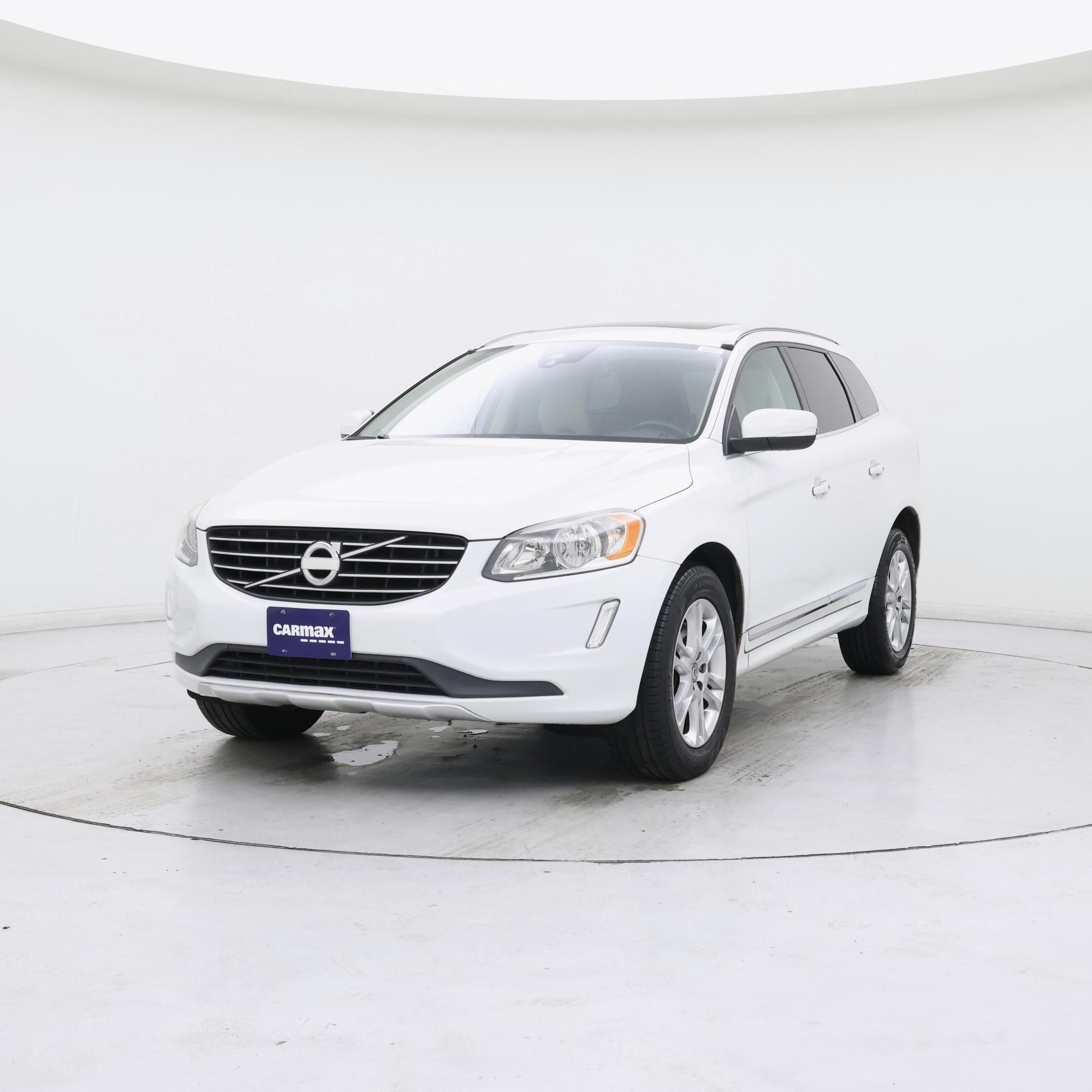 Thumbnail: 2015 Volvo XC60 - 4