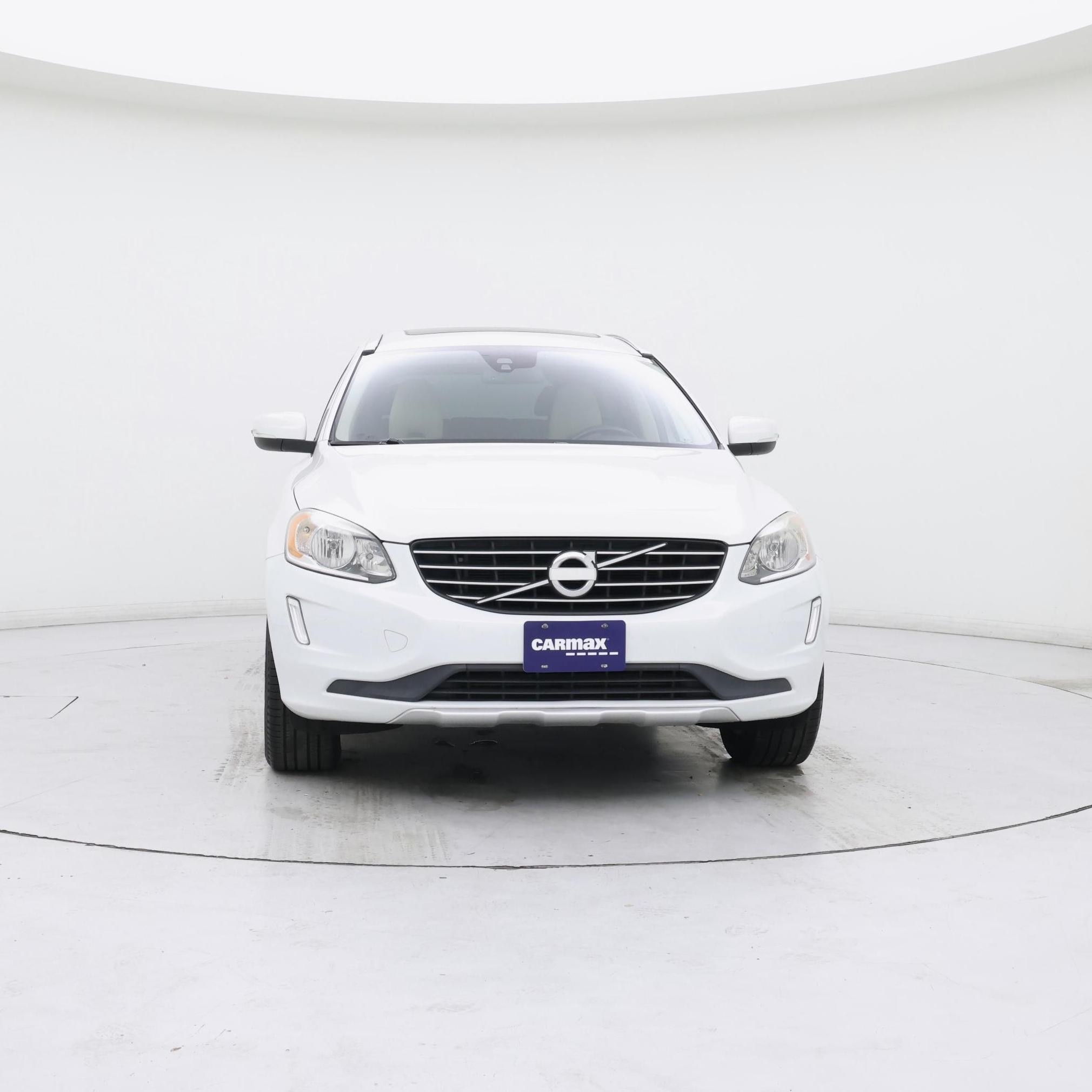 Thumbnail: 2015 Volvo XC60 - 5