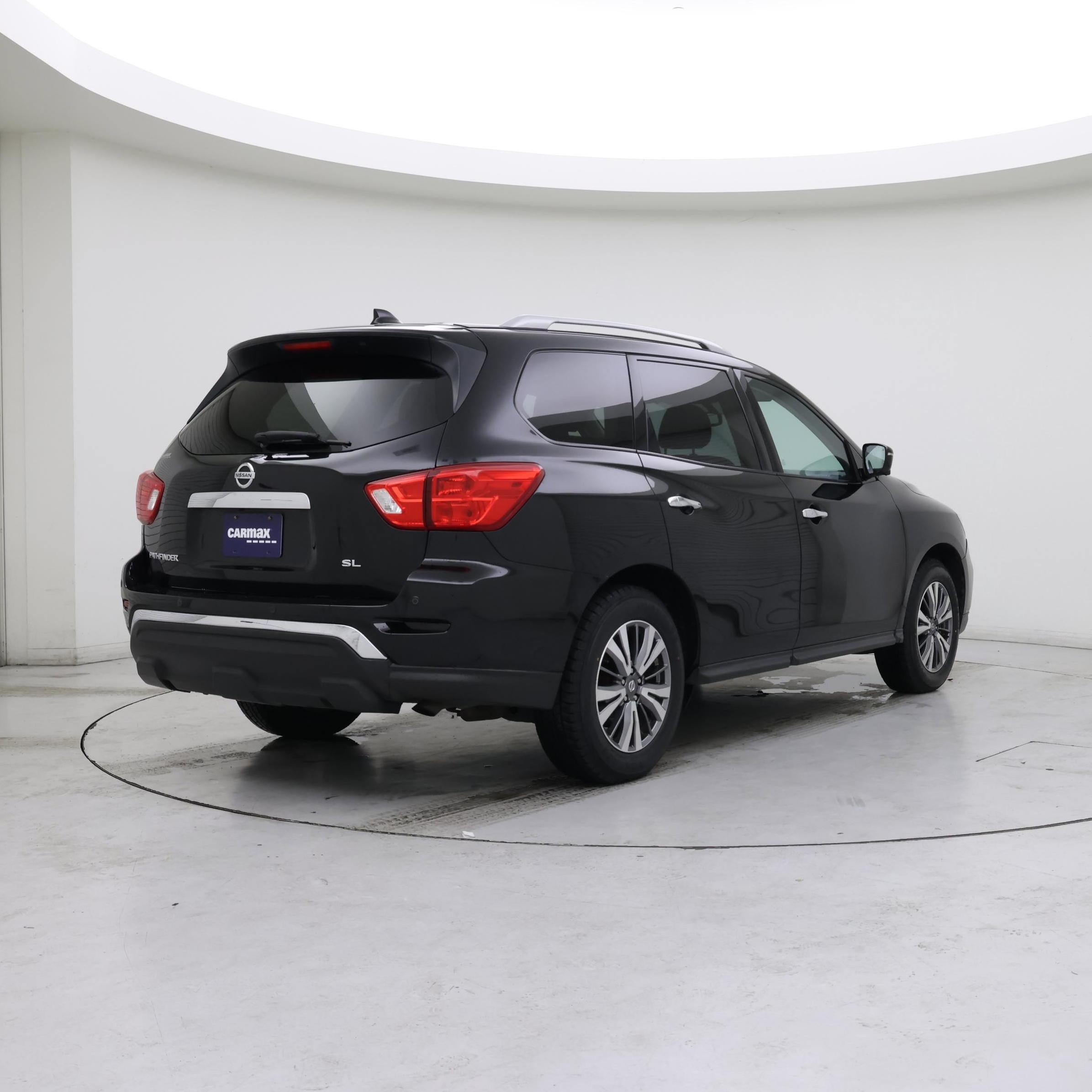 Thumbnail: 2020 Nissan Pathfinder - 8
