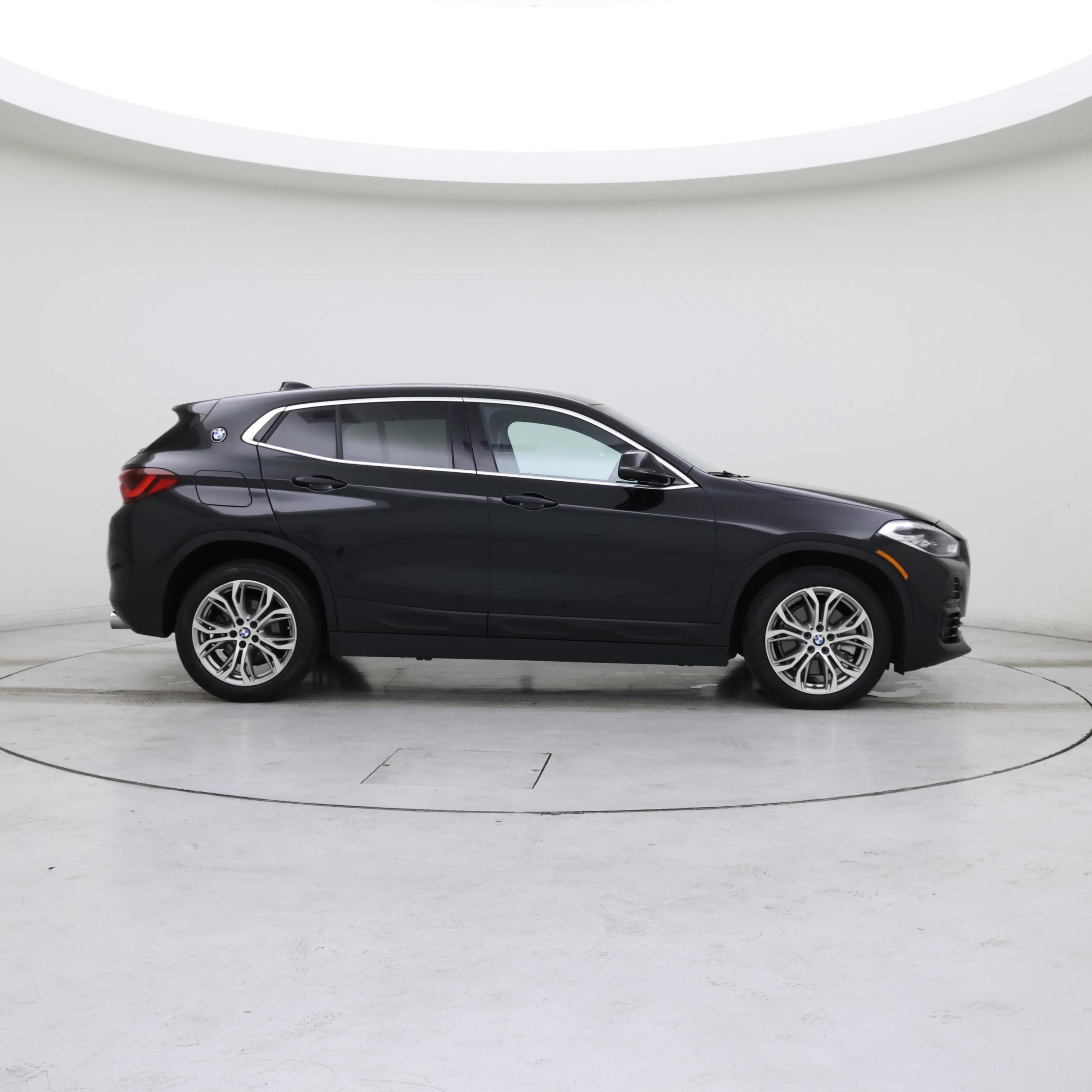 Thumbnail: 2022 BMW X2 - 7
