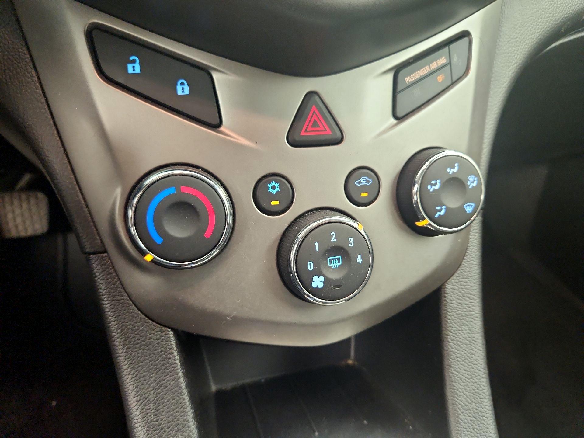 Thumbnail: 2016 Chevrolet Sonic - 15
