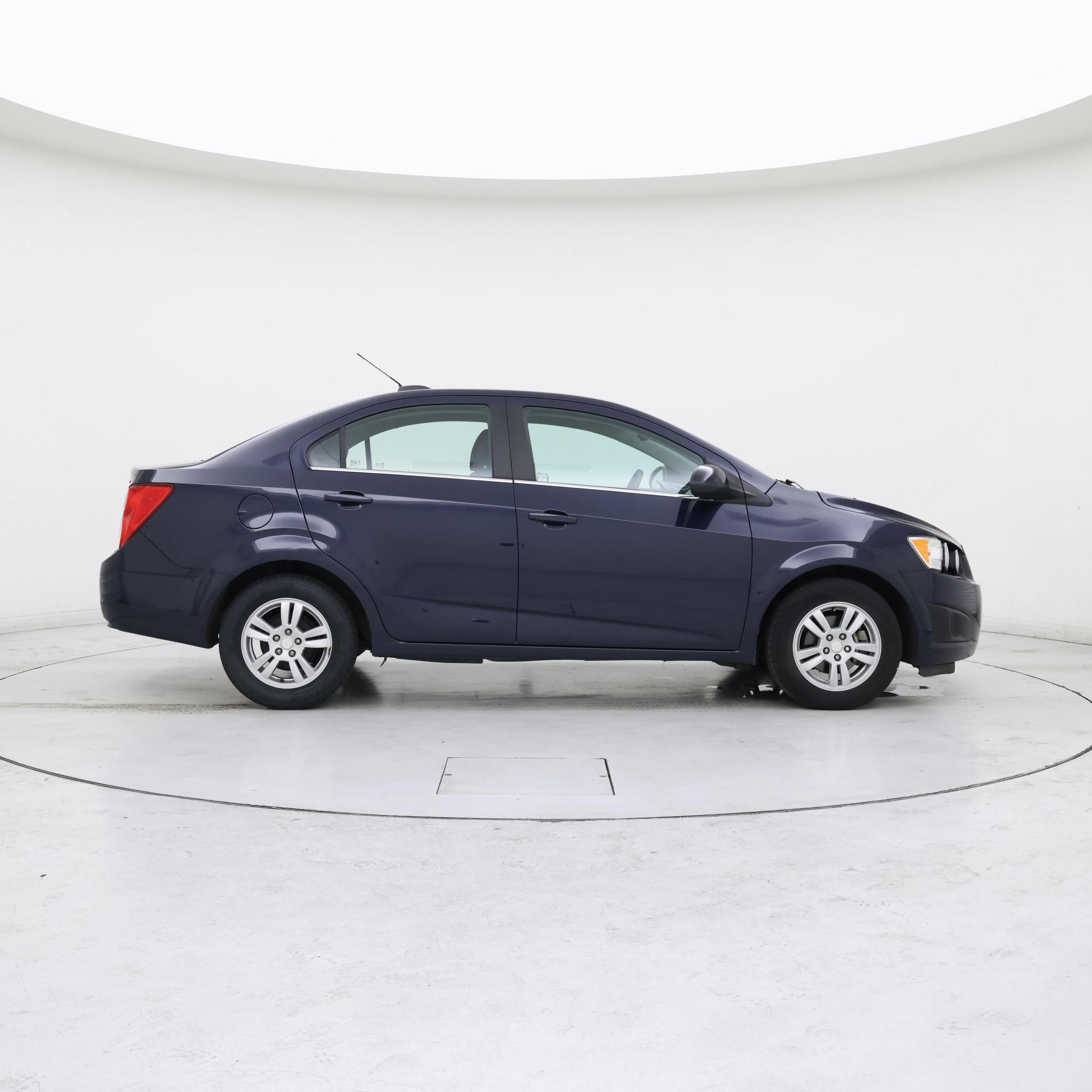 Thumbnail: 2016 Chevrolet Sonic - 7
