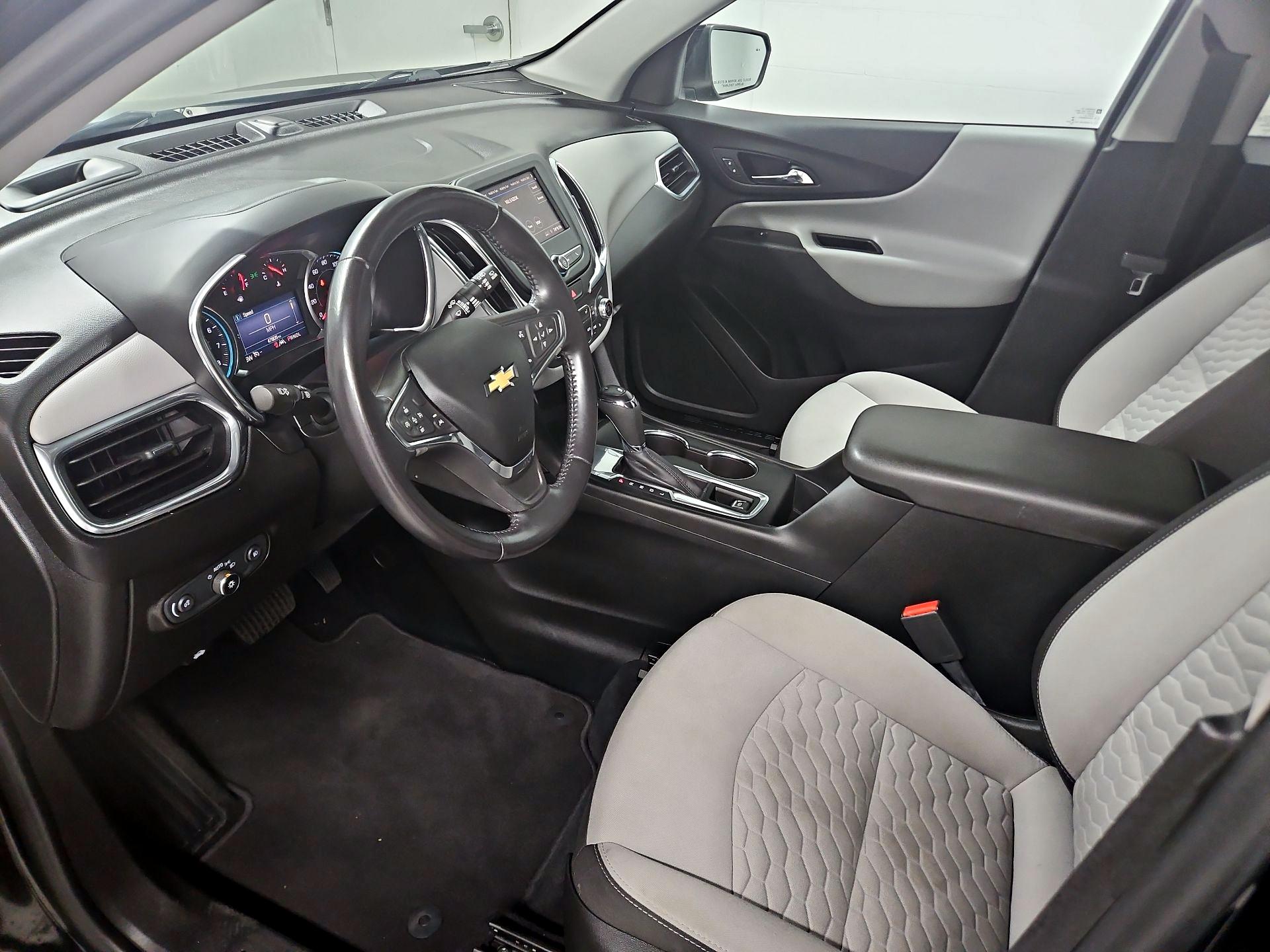 Thumbnail: 2020 Chevrolet Equinox - 11