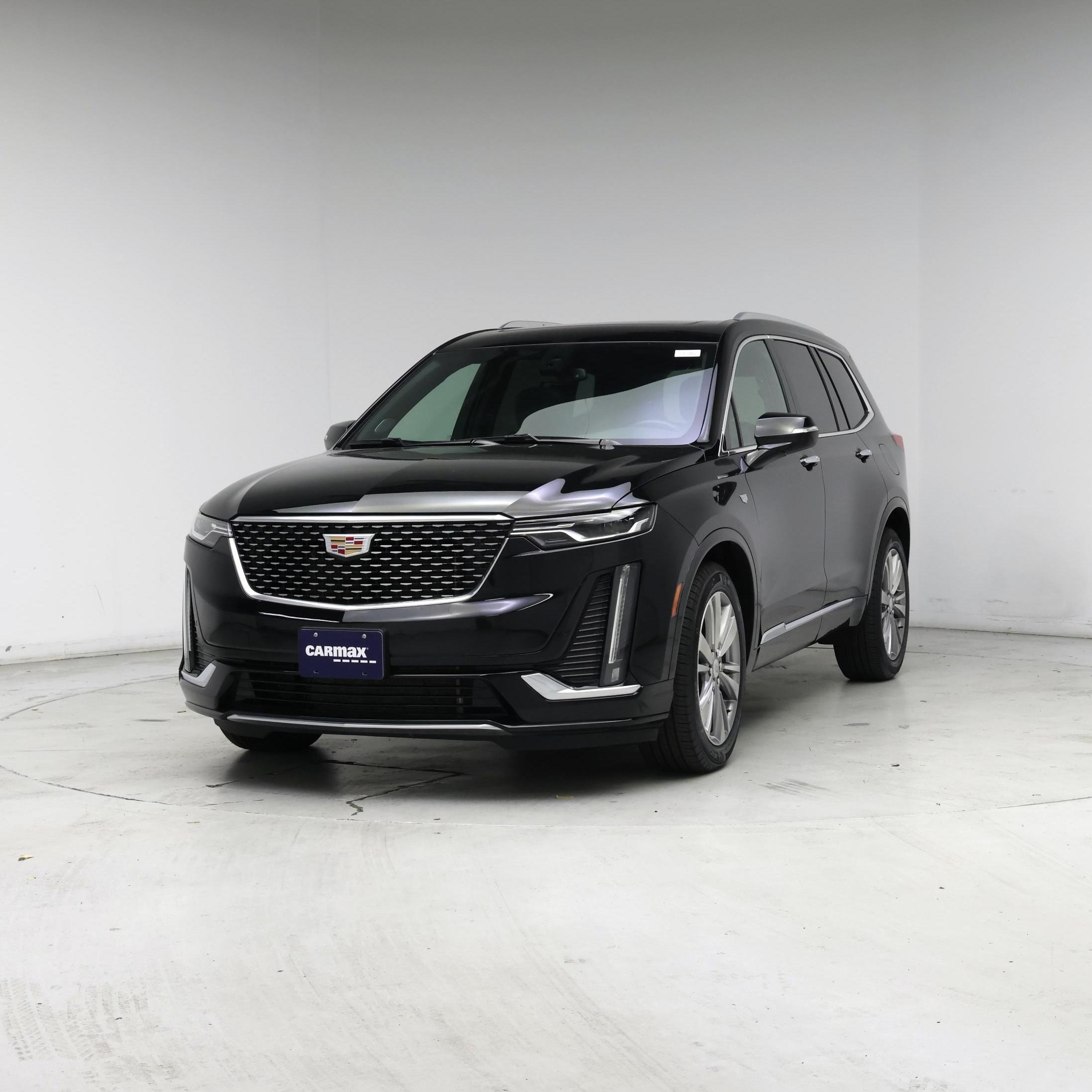 Thumbnail: 2023 Cadillac XT6 - 4