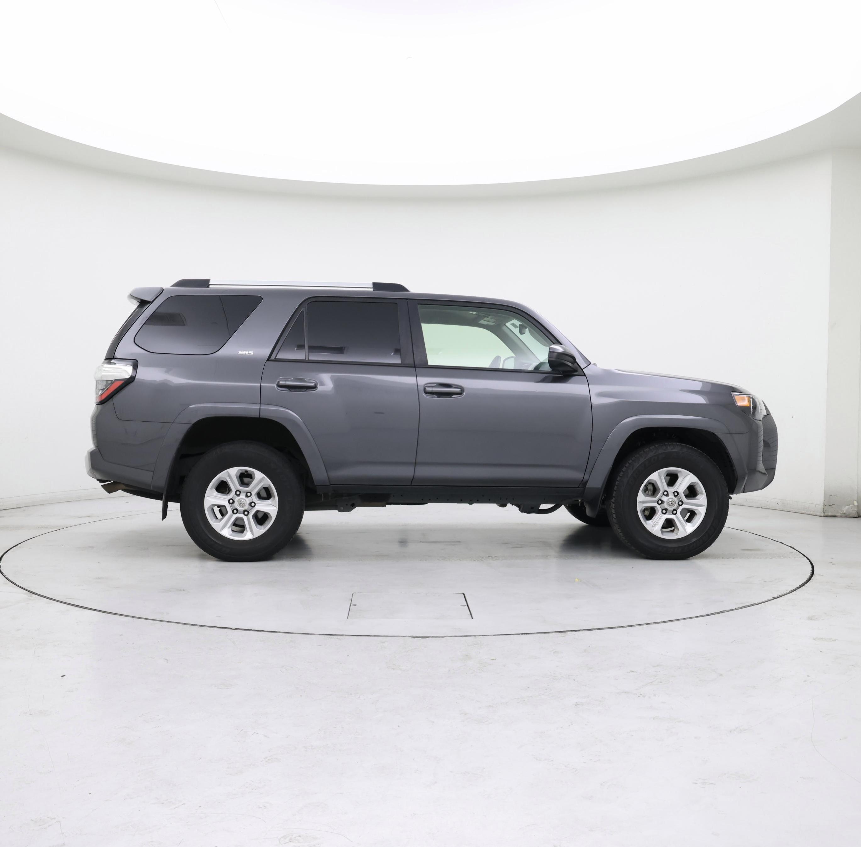 Thumbnail: 2023 Toyota 4Runner - 7