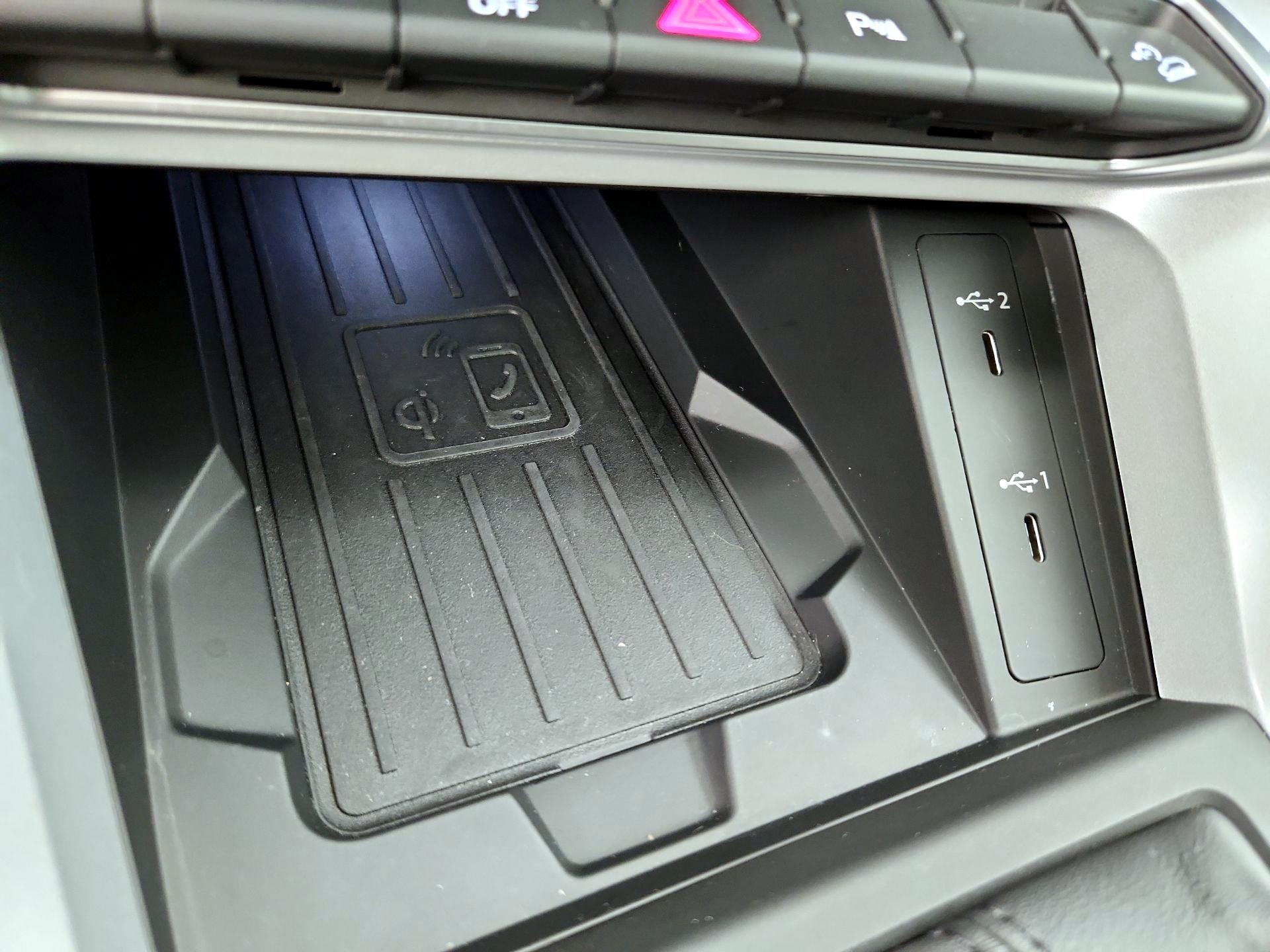 Thumbnail: 2024 Audi Q3 - 18
