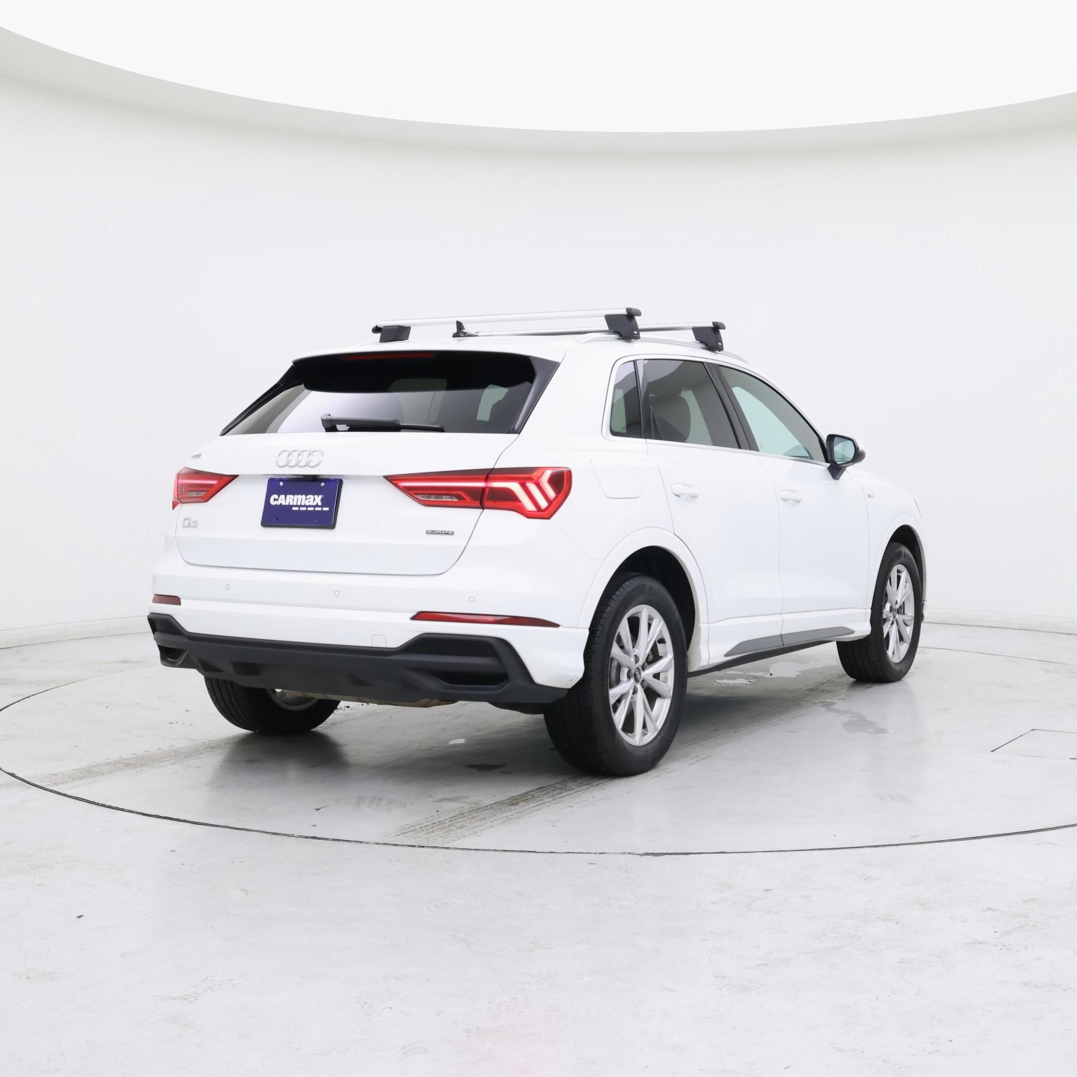Thumbnail: 2024 Audi Q3 - 8