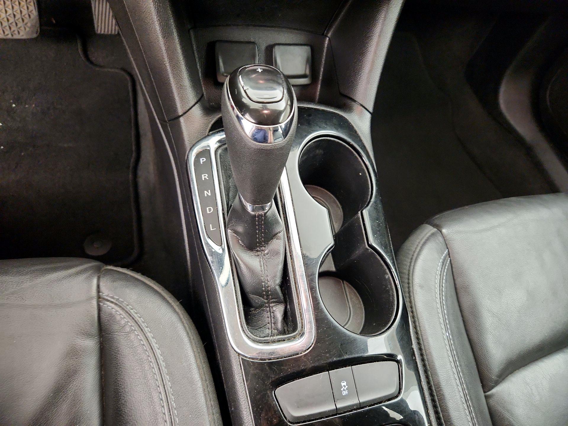 Thumbnail: 2018 Chevrolet Cruze - 17