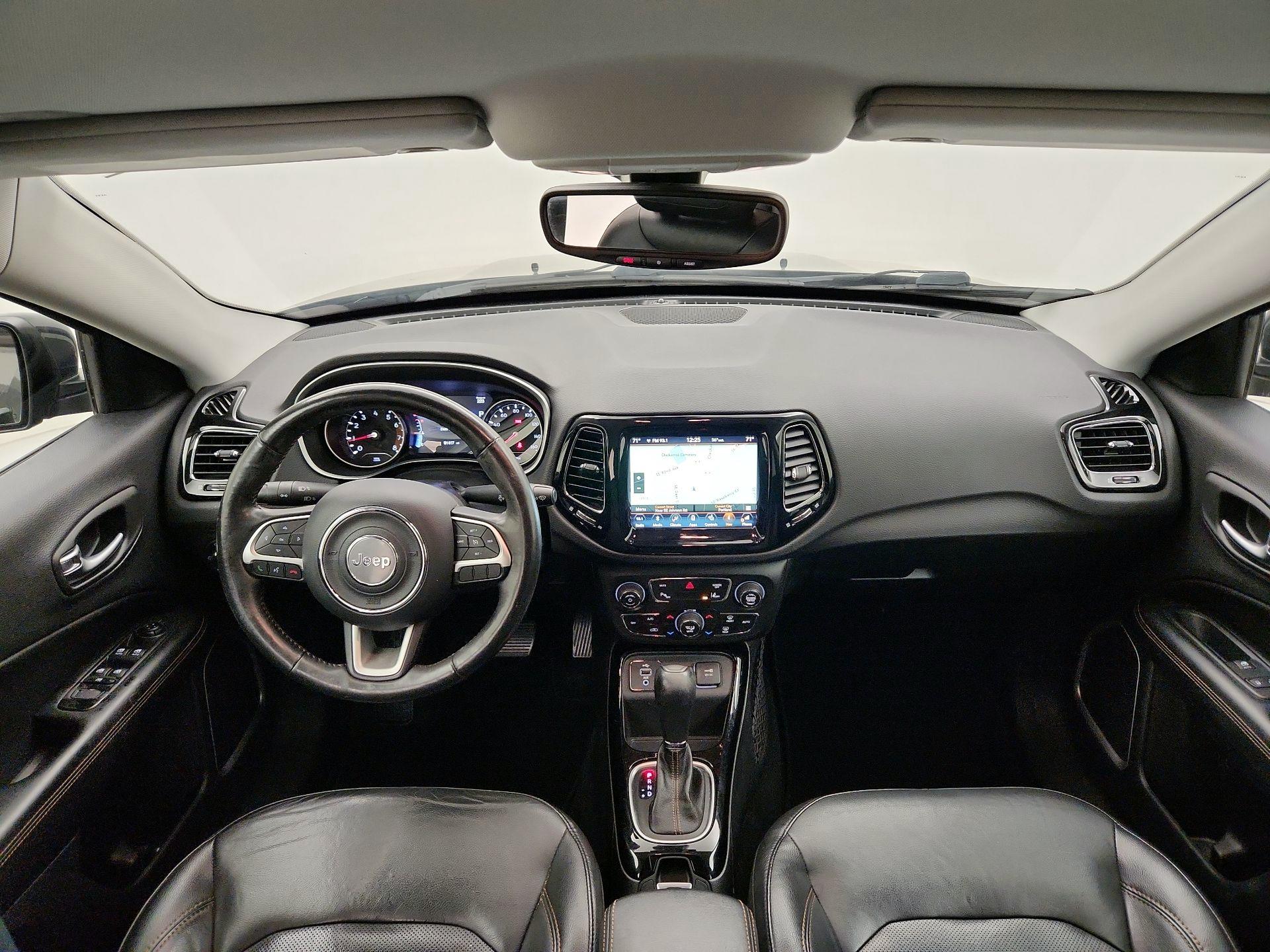 Thumbnail: 2018 Jeep Compass - 9
