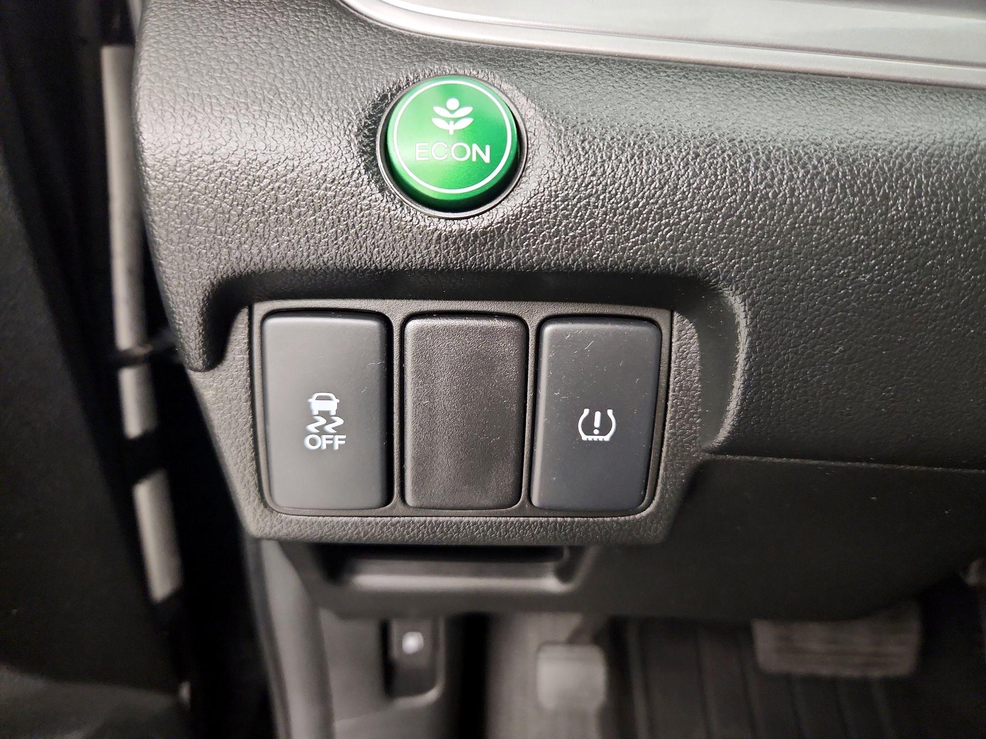 Thumbnail: 2015 Honda CR-V - 13