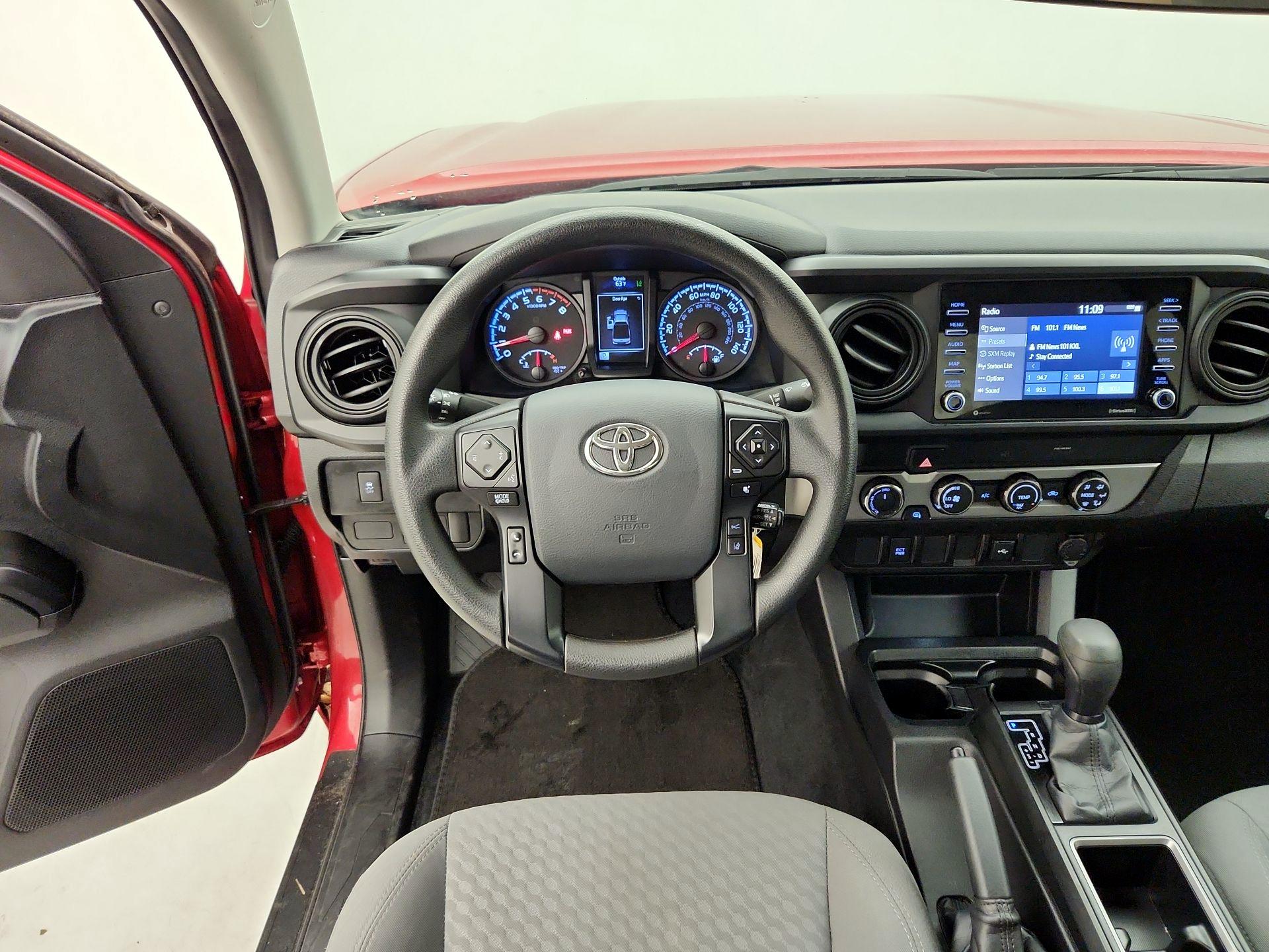 Thumbnail: 2020 Toyota Tacoma - 10