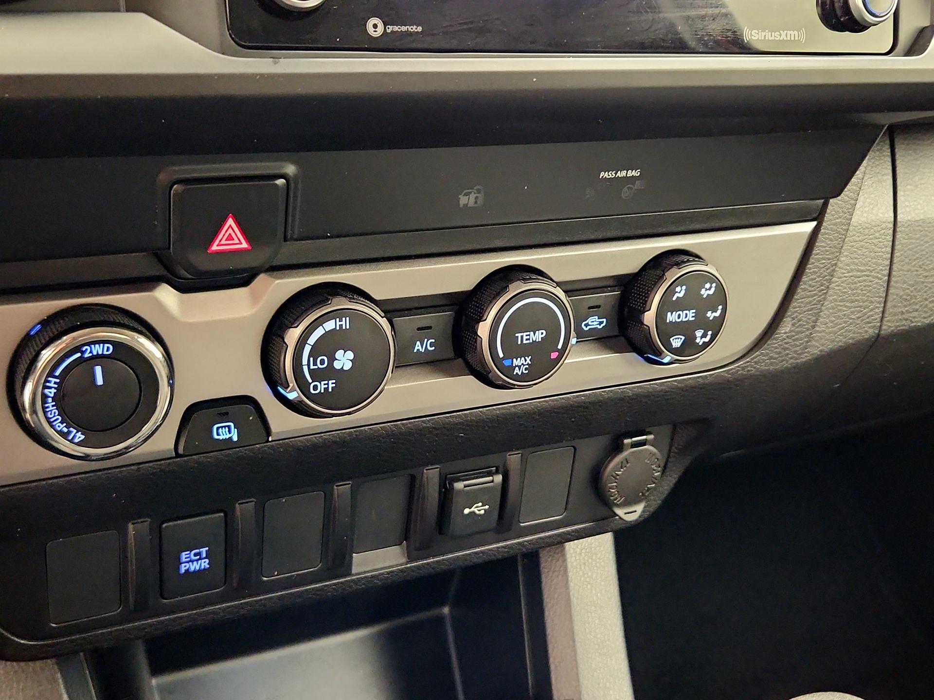 Thumbnail: 2020 Toyota Tacoma - 16