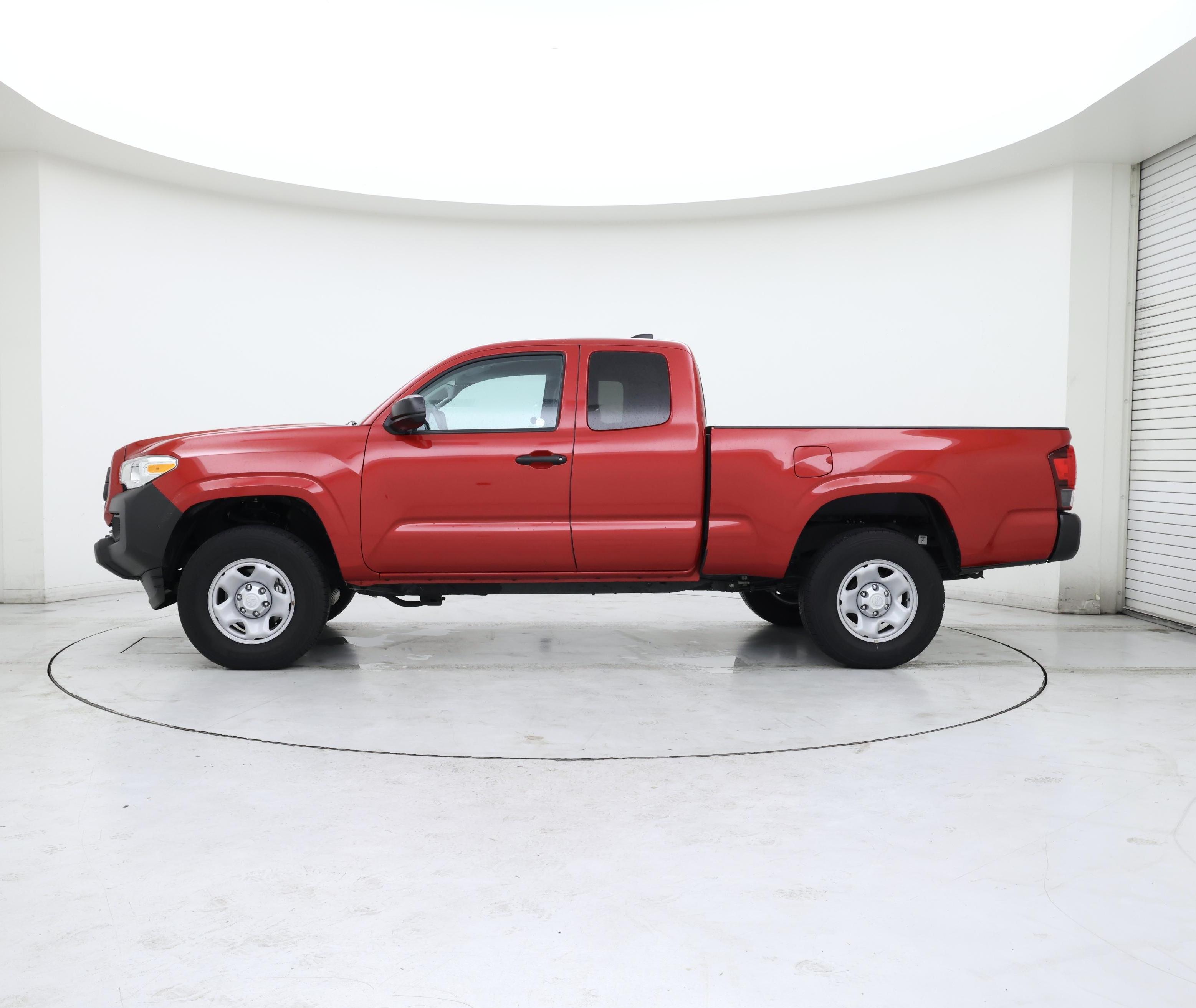 Thumbnail: 2020 Toyota Tacoma - 3